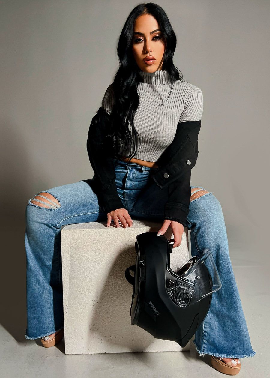 Turtleneck Long Sleeve Crop Sweater Grey sold by Moda product image thumbnail 2