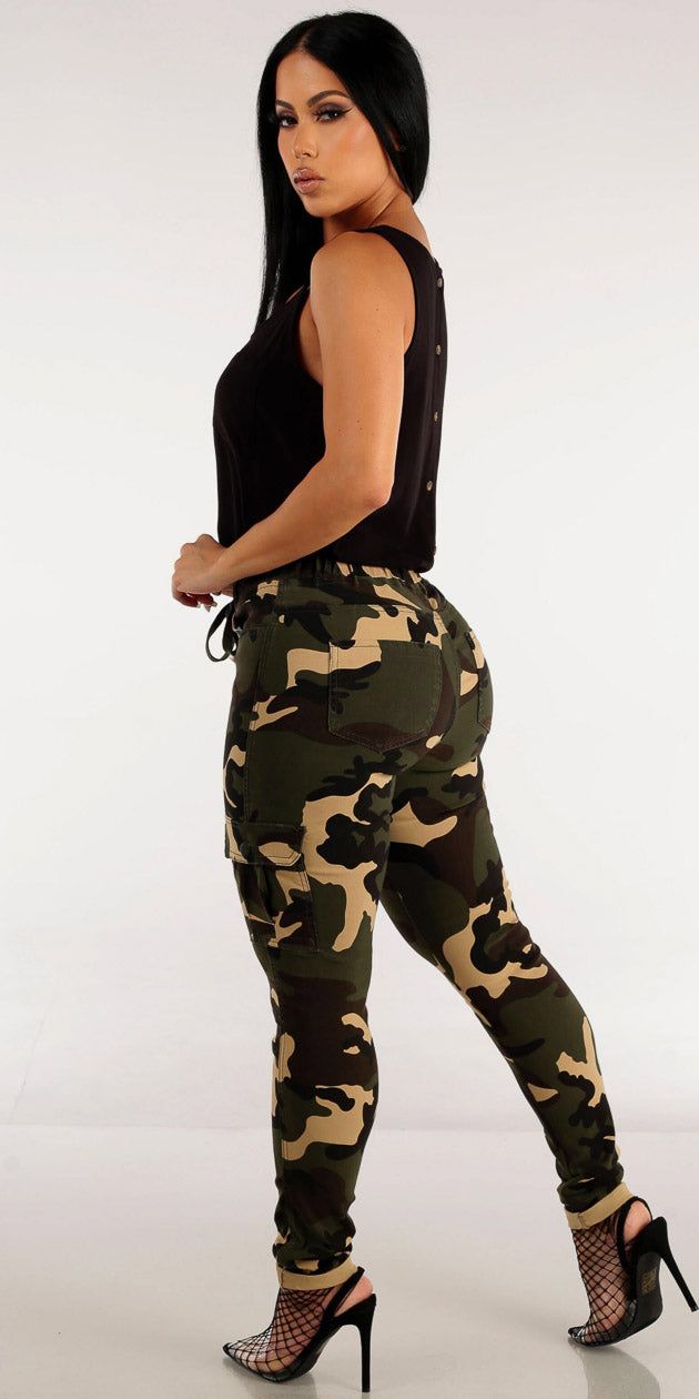 Drawstring Waist Camo Cargo Skinny Pants with Scoop Neck Sleeveless Tank Top sold by Moda product image thumbnail 2