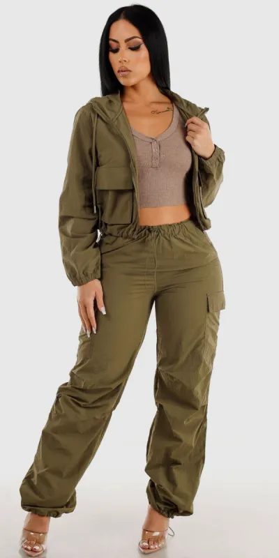 Olive High Rise Parachute Cargo Pants Mocha Long Sleeve Crop Top and Olive Long Sleeve Zip Up Jacket sold by Moda