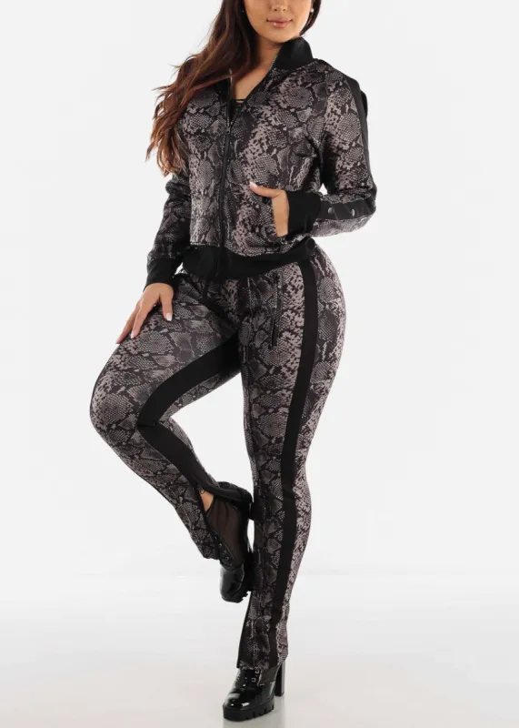 Snake Print Zip Up Tracksuit (2 PCE SET) sold by Moda