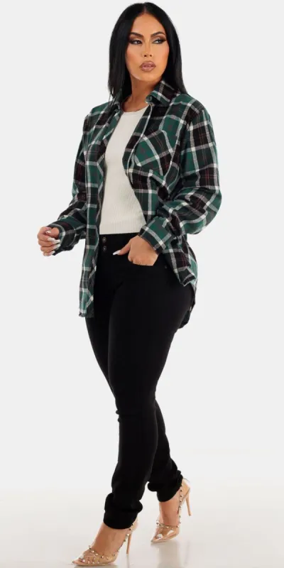 Black Spandex Waist Levantacola Skinny Jeans Ivory Crewneck Long Sleeve Sweater sold by Moda