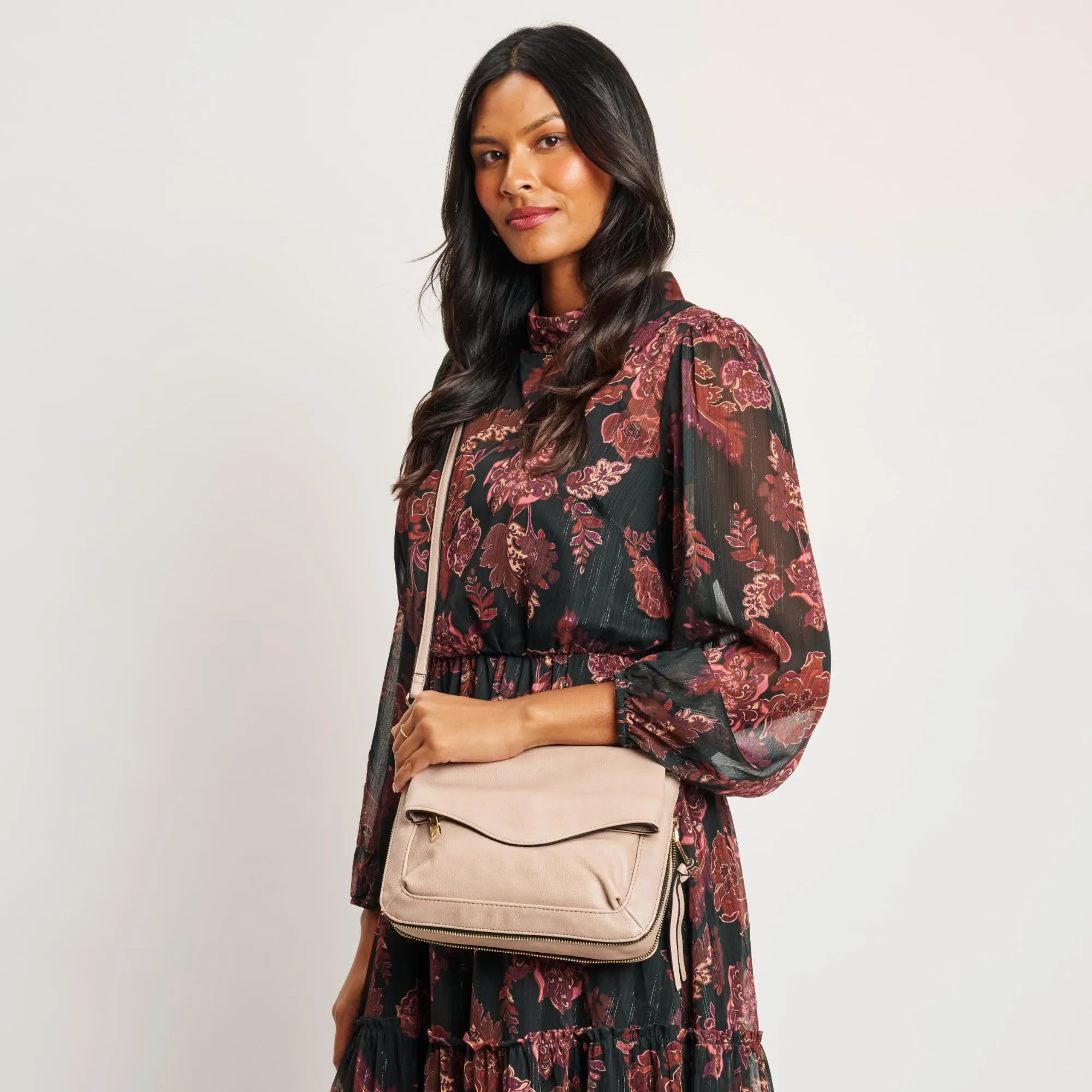 Easy Foldover Crossbody sold by Moda Luxe product image thumbnail 2
