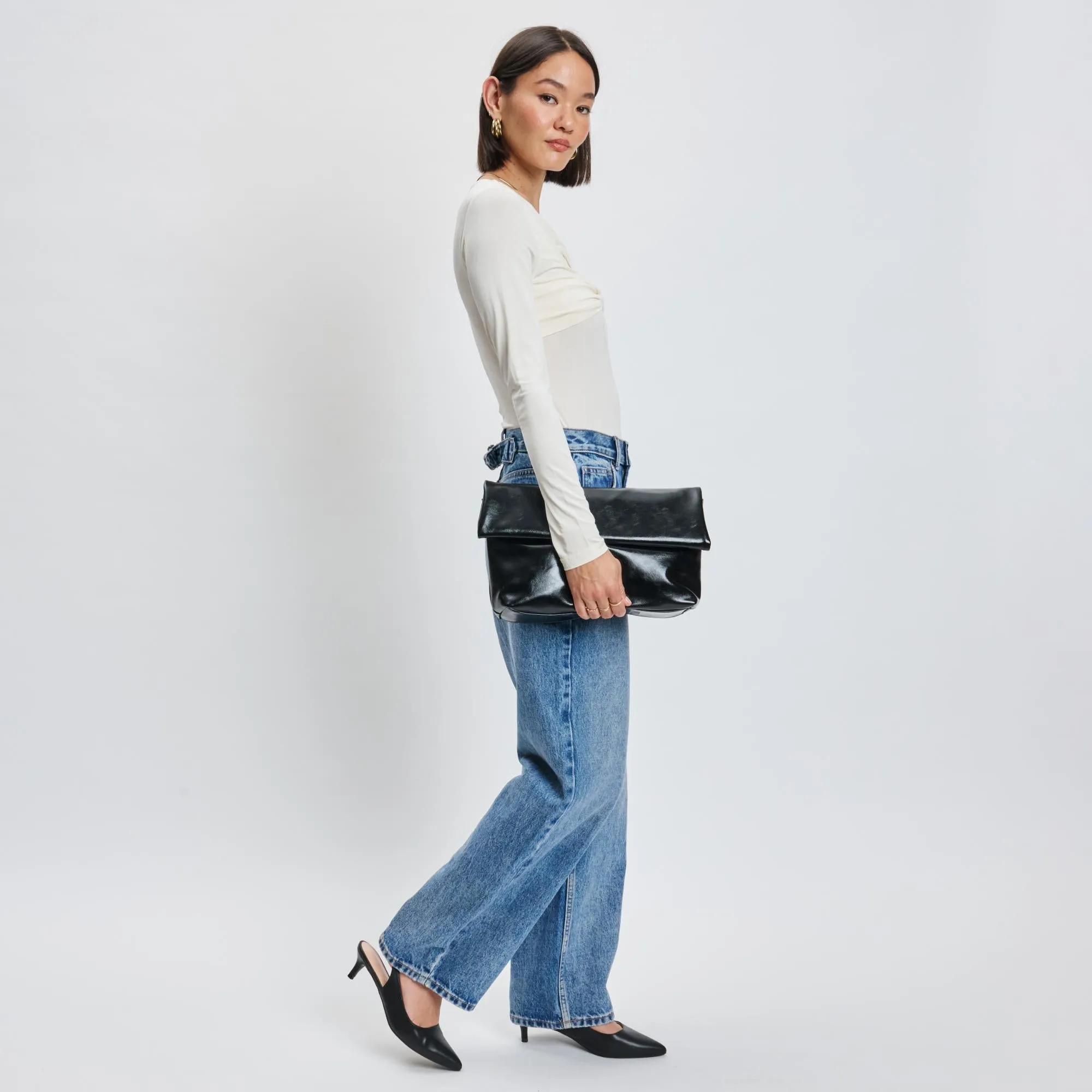 Angela Crossbody sold by Moda Luxe product image thumbnail 2