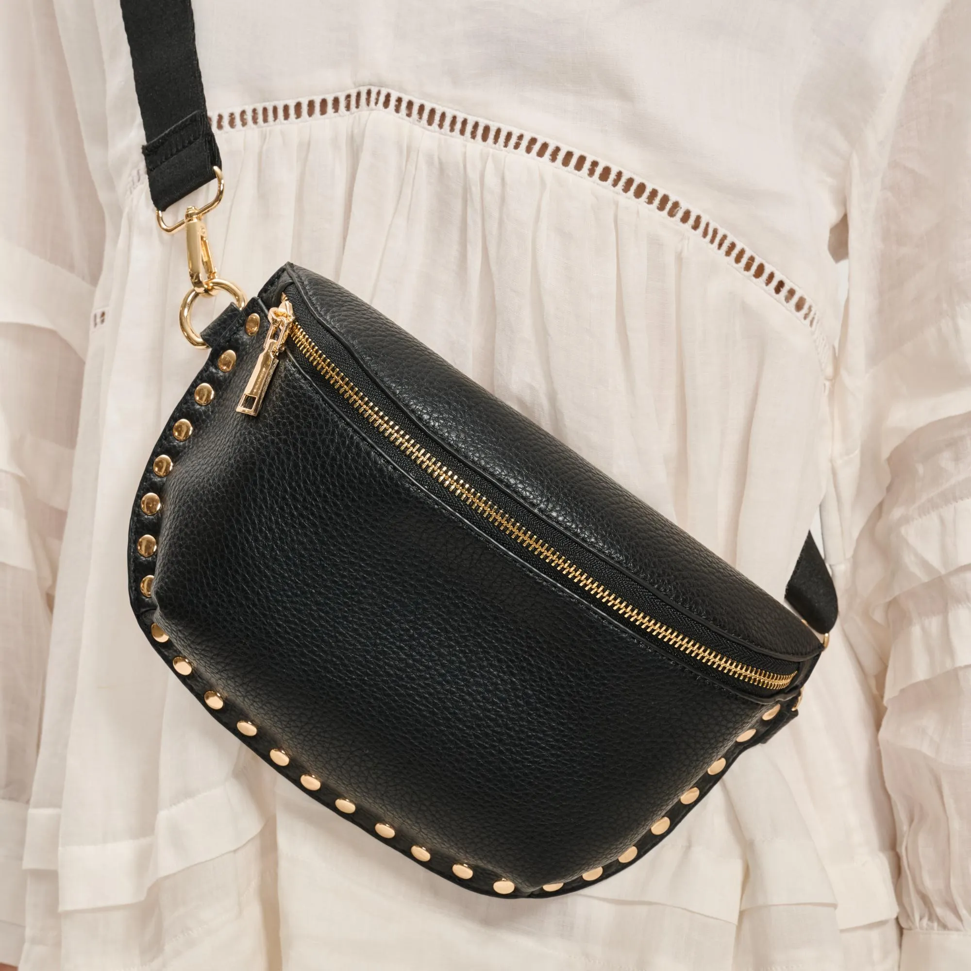 Gizelle Belt Bag sold by Moda Luxe product image thumbnail 4