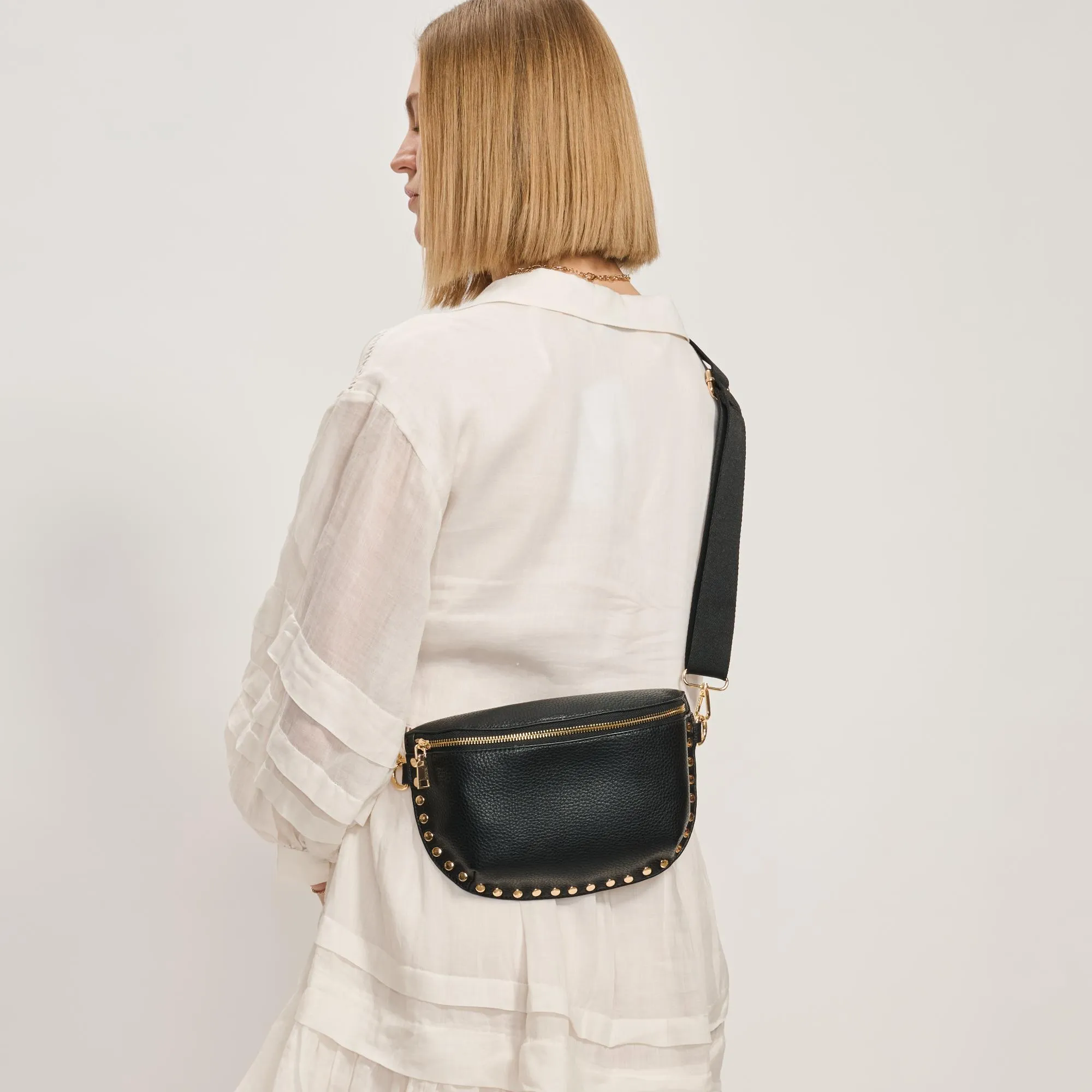 Gizelle Belt Bag sold by Moda Luxe product image thumbnail 2