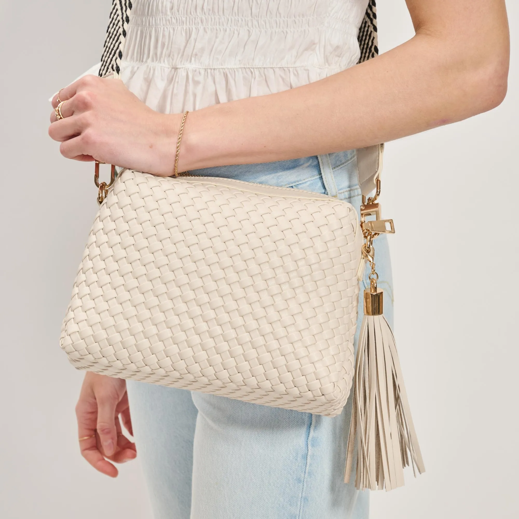 Roxana Crossbody sold by Moda Luxe product image thumbnail 4