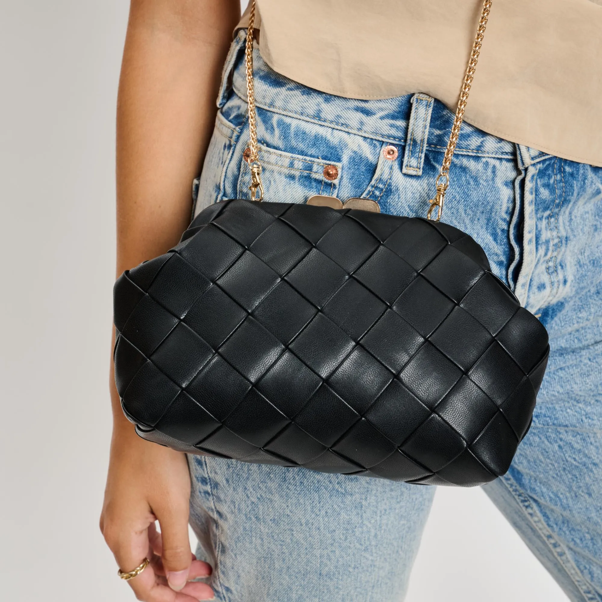 Pauline Crossbody sold by Moda Luxe product image thumbnail 4