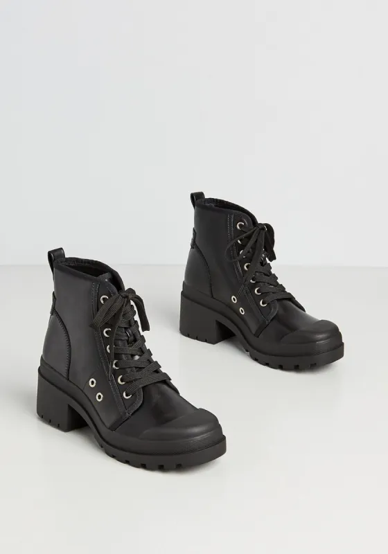 Simply Riveting Platform Boot made by Chinese Laundry