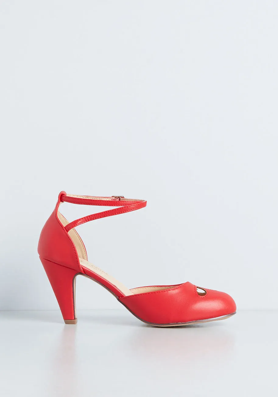 Spin Me Right Heel sold by Modcloth product image thumbnail 3