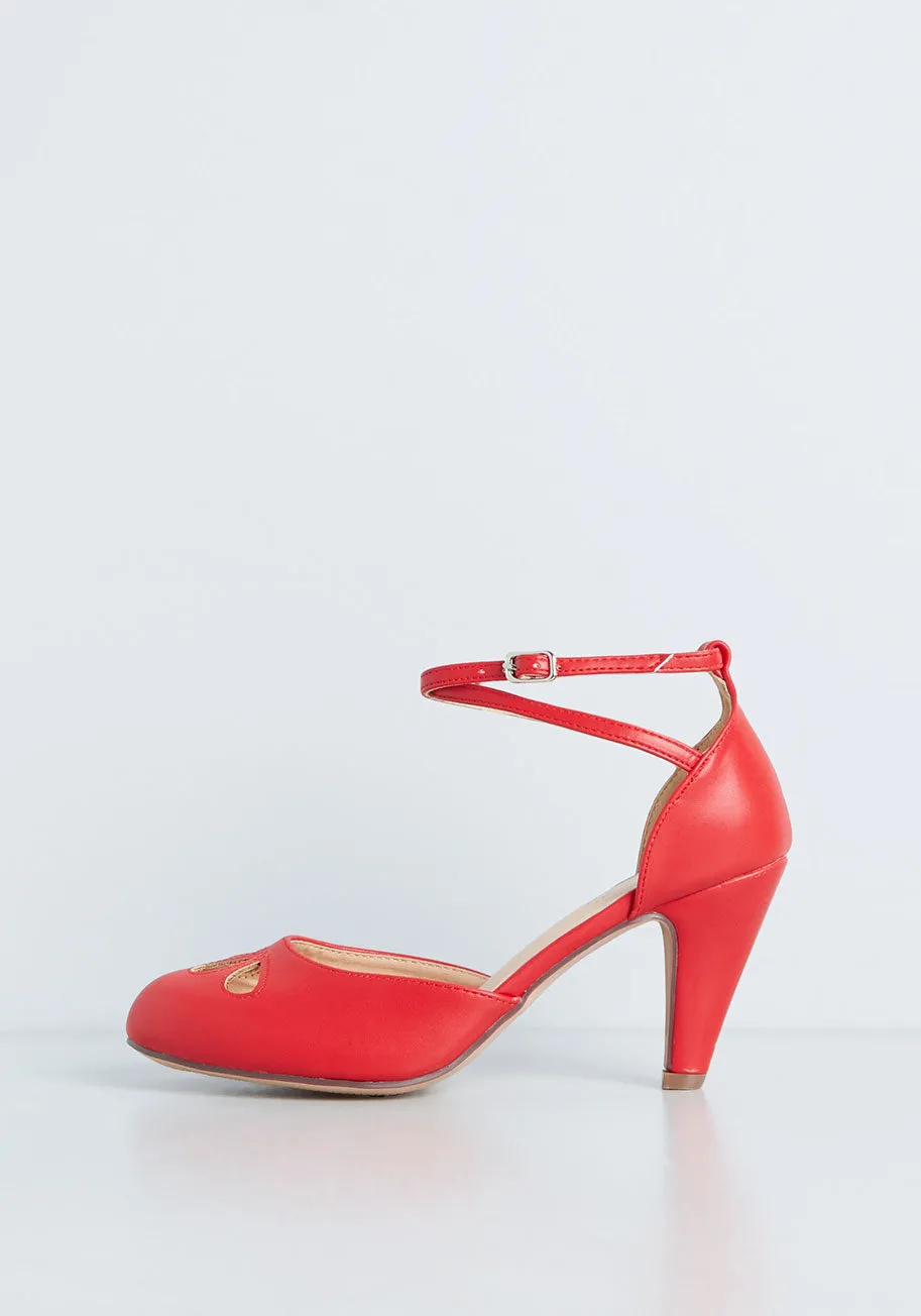 Spin Me Right Heel sold by Modcloth product image thumbnail 2