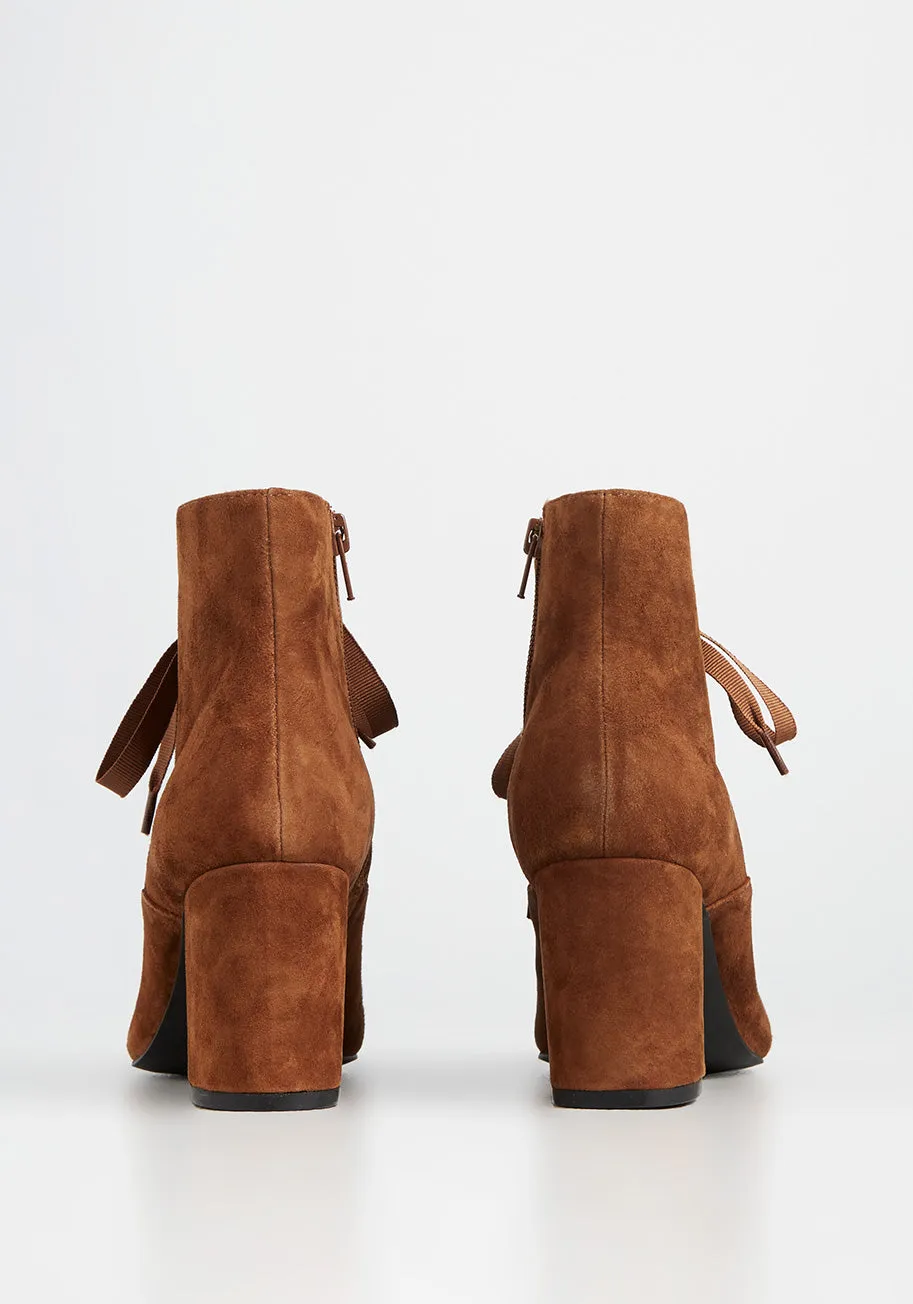 Powerful Prowl Boot sold by Modcloth product image thumbnail 4
