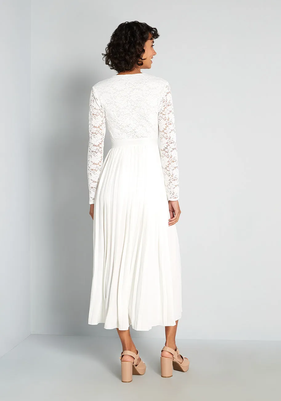 Lacing Down the Aisle Maxi Dress sold by Modcloth product image thumbnail 2