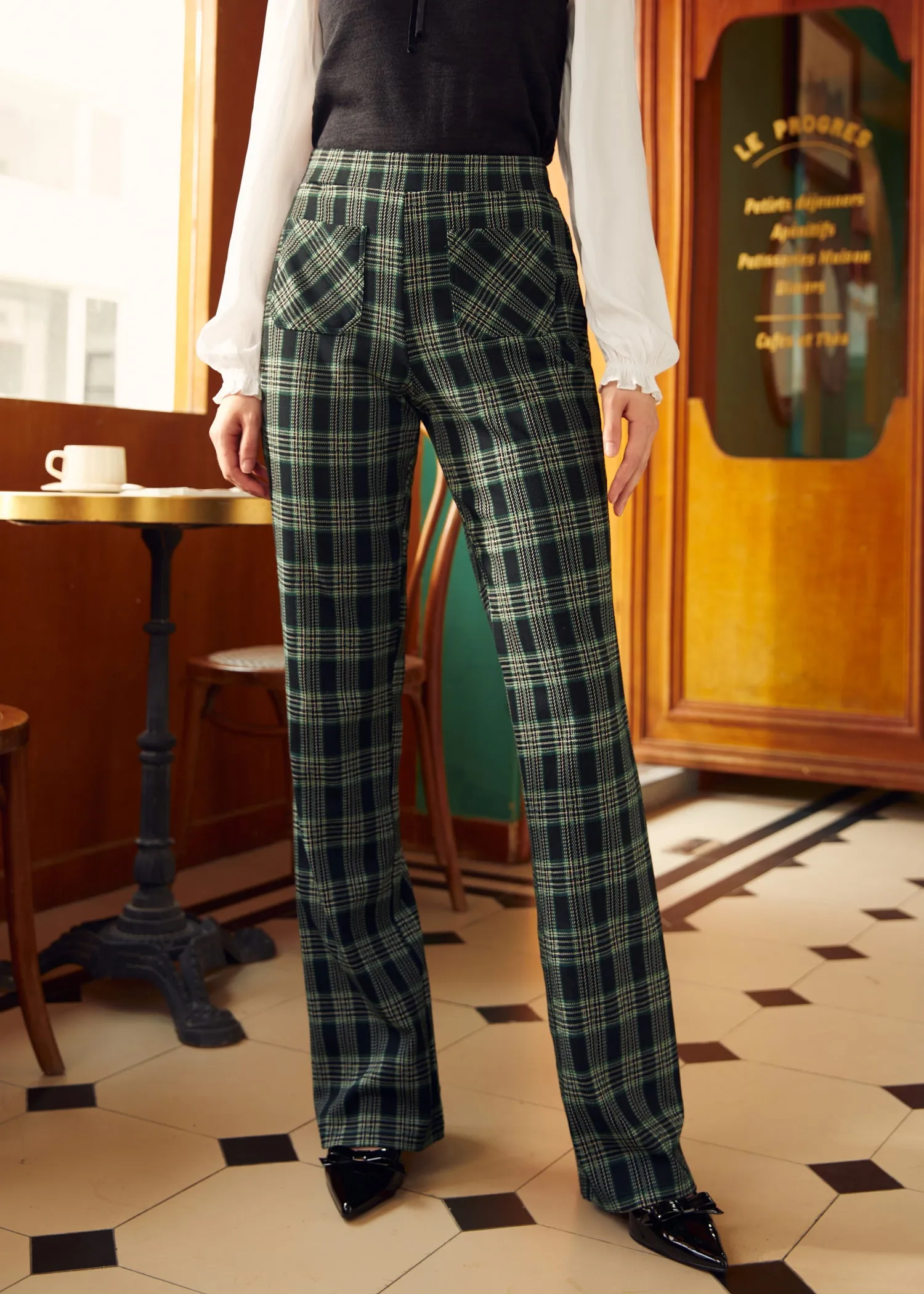 Always a Classic Patch Pocket Pant sold by Modcloth product image thumbnail 4