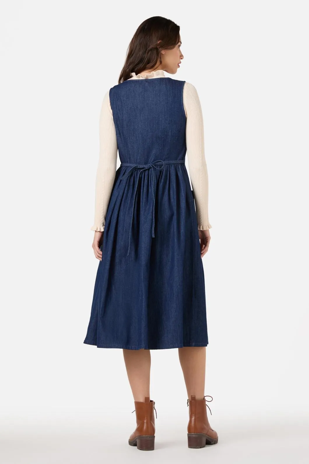 Rabbit Embroidered Denim Dress sold by Modcloth product image thumbnail 4