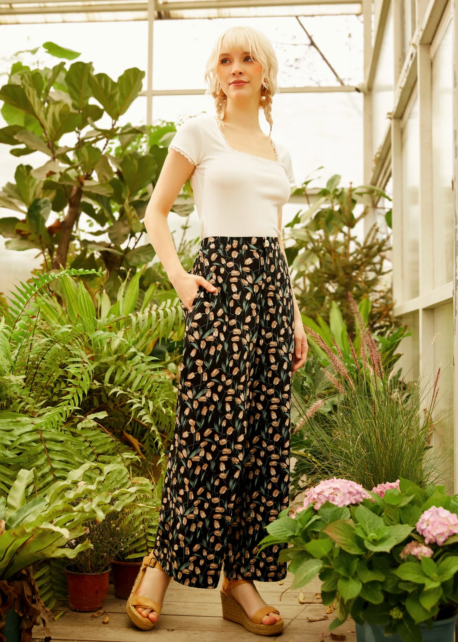 Whispers in the Garden Palazzo Pants sold by Modcloth product image thumbnail 3