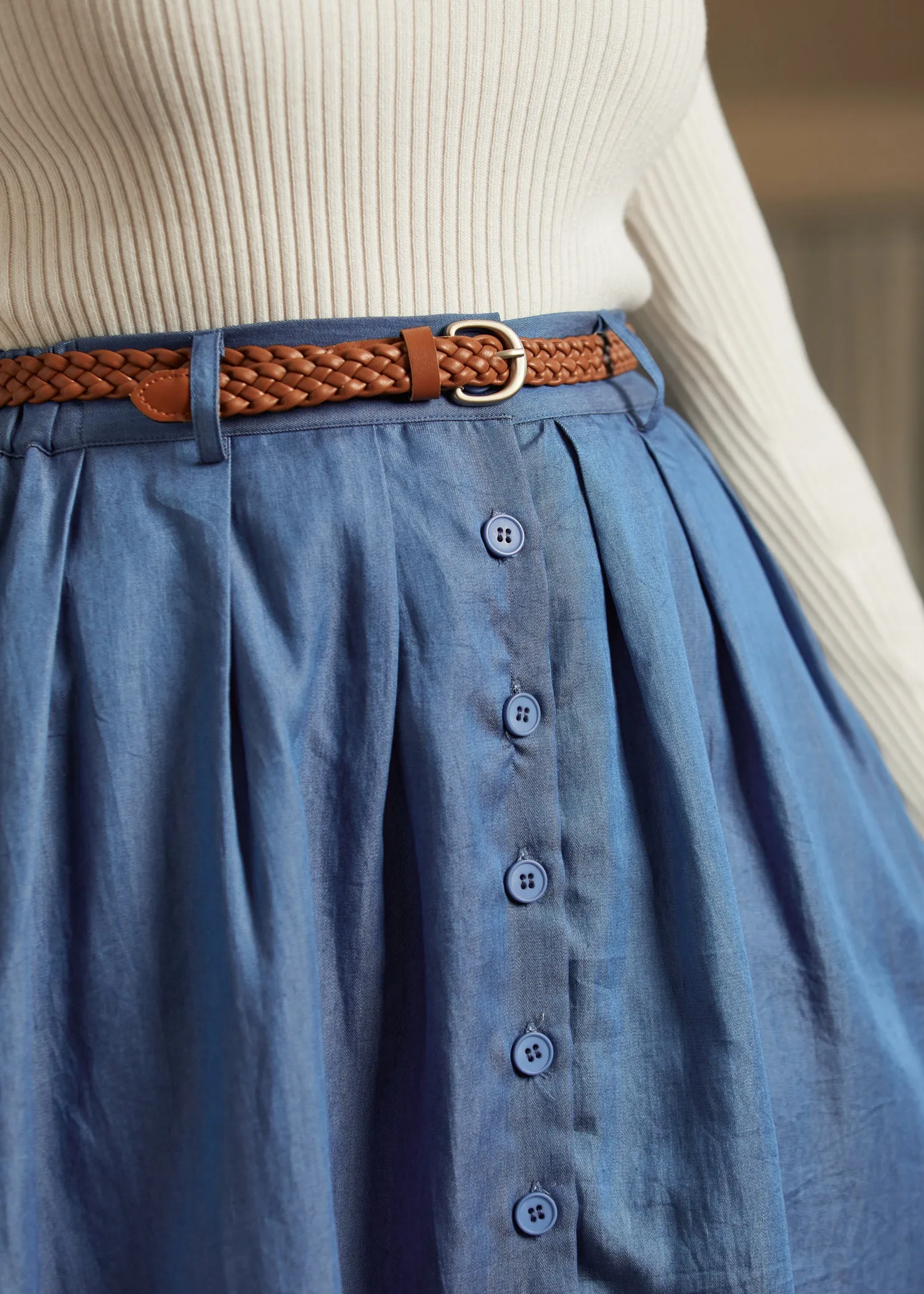 Bookstore's Best Chambray A-Line Skirt (Final Sale) sold by Modcloth product image thumbnail 4