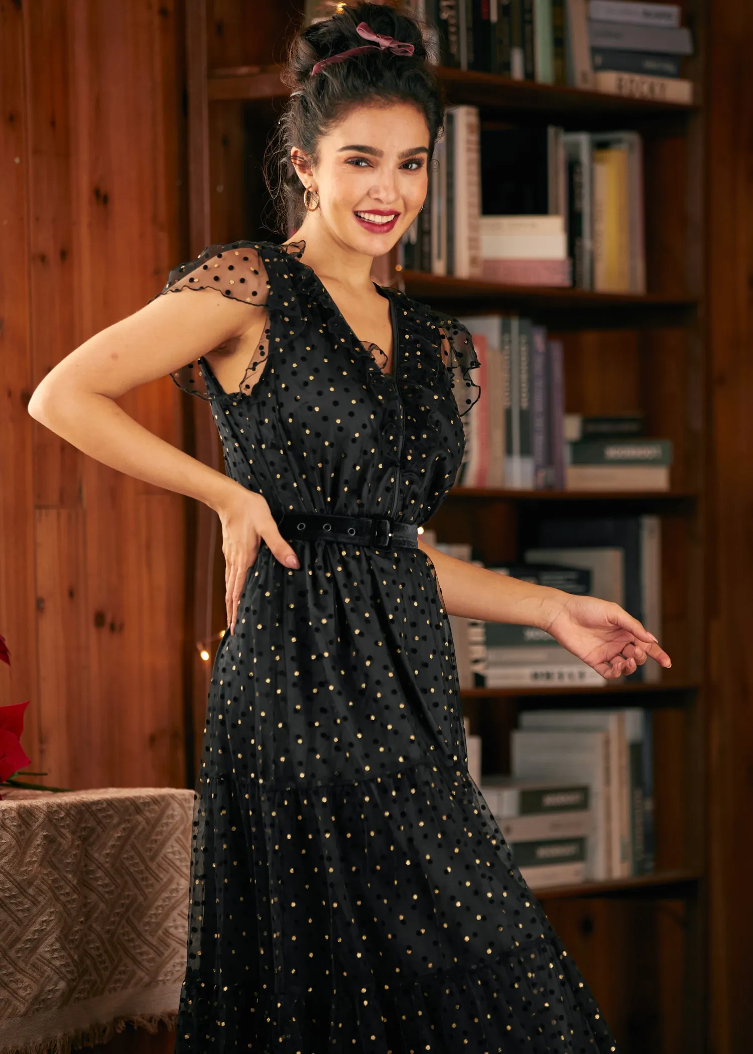 Garden Soirée Butterfly Sleeve Maxi Dress sold by Modcloth product image thumbnail 4