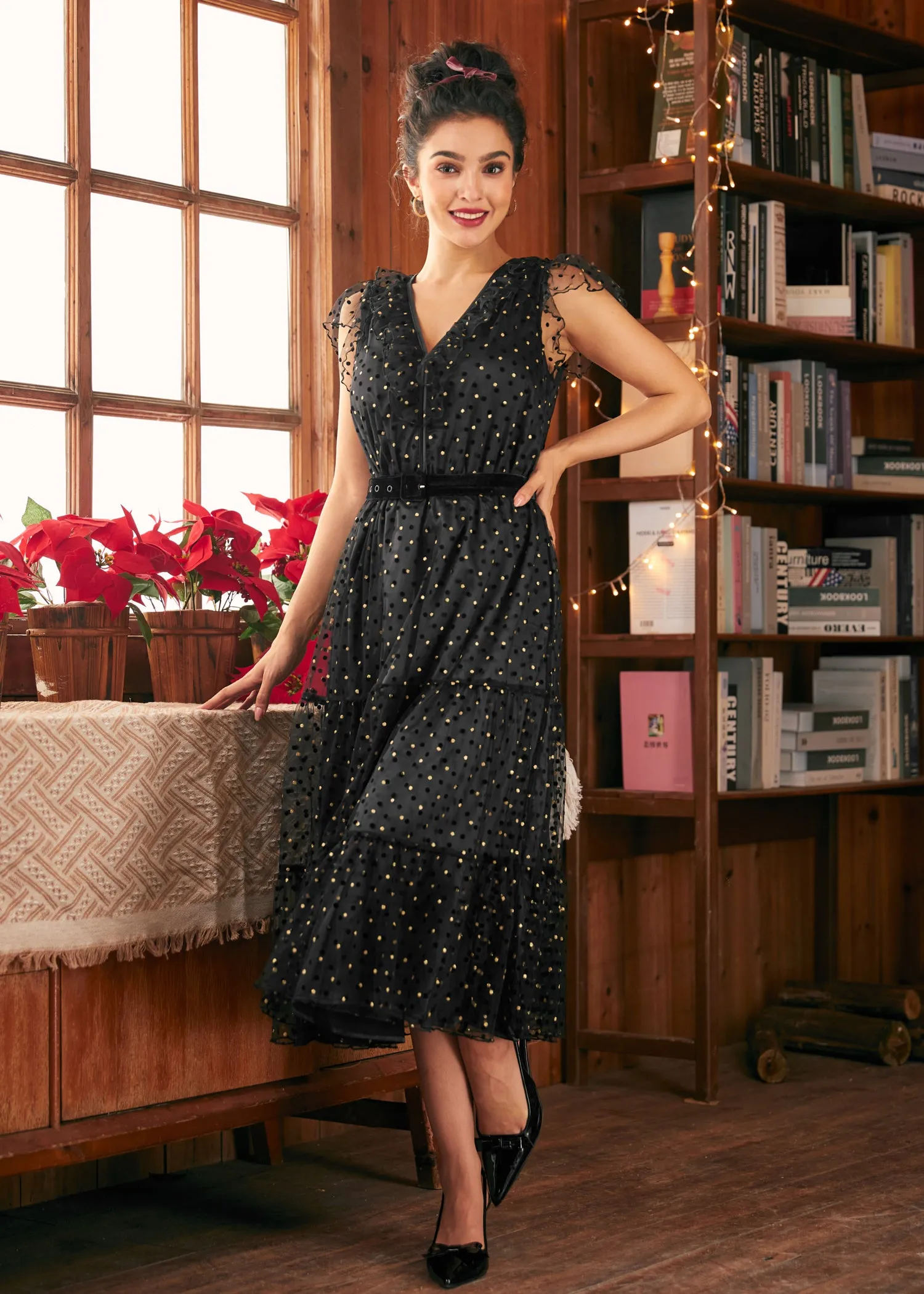 Garden Soirée Butterfly Sleeve Maxi Dress sold by Modcloth product image thumbnail 2