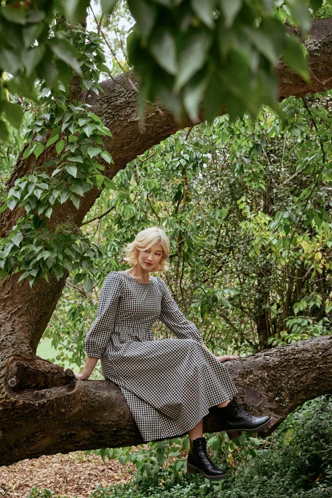 Renae Check Midi Dress sold by Modcloth product image thumbnail 2