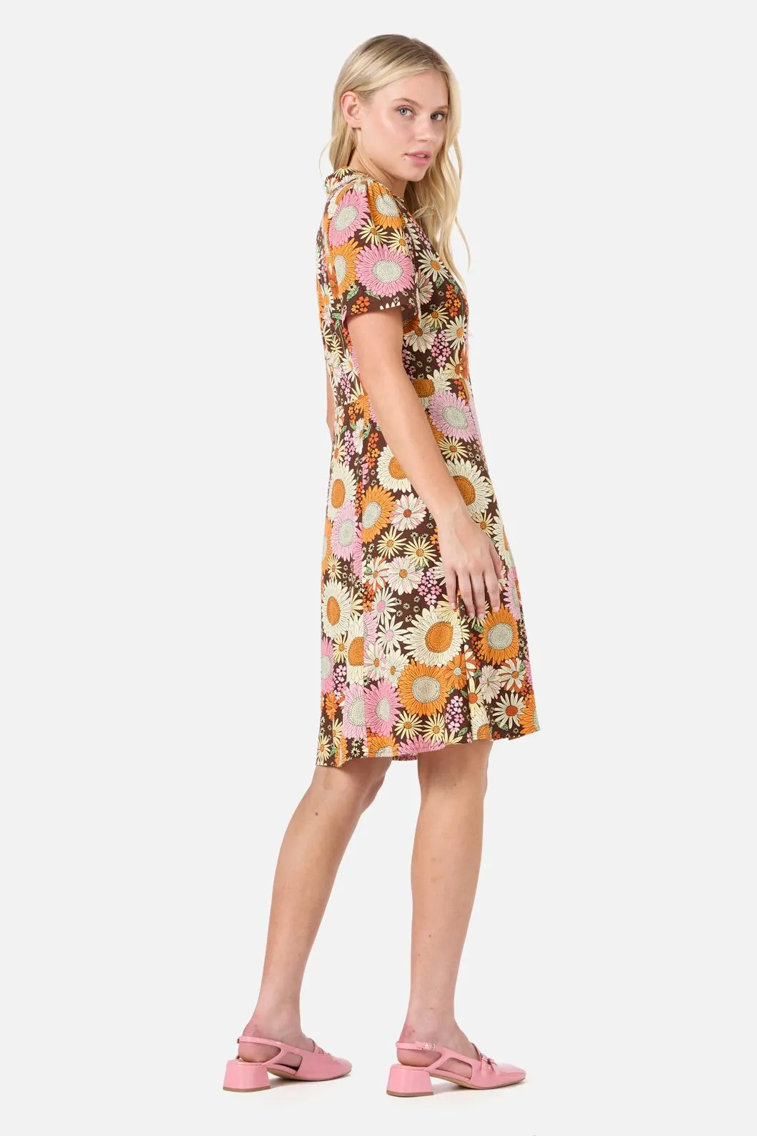Viva Floral Shirt Dress sold by Modcloth product image thumbnail 4