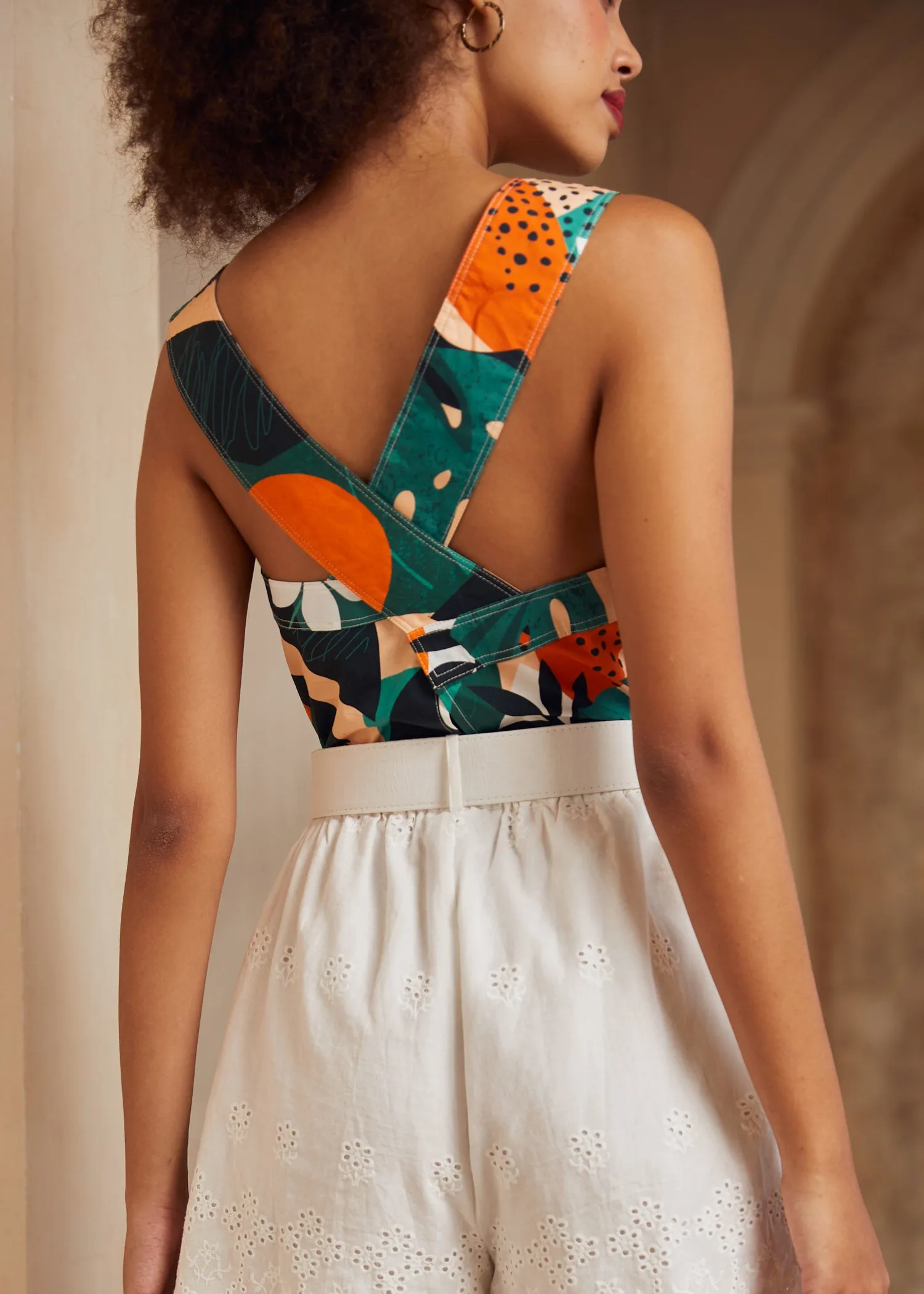 The Breezy Backdrop Top sold by Modcloth product image thumbnail 4