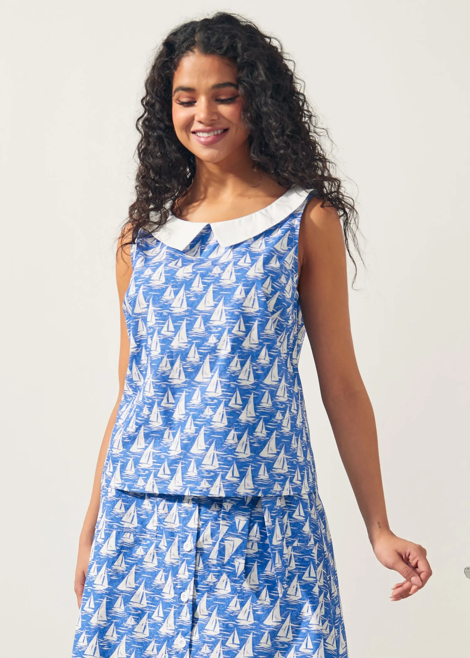 The Class Act Collar Top sold by Modcloth product image thumbnail 2