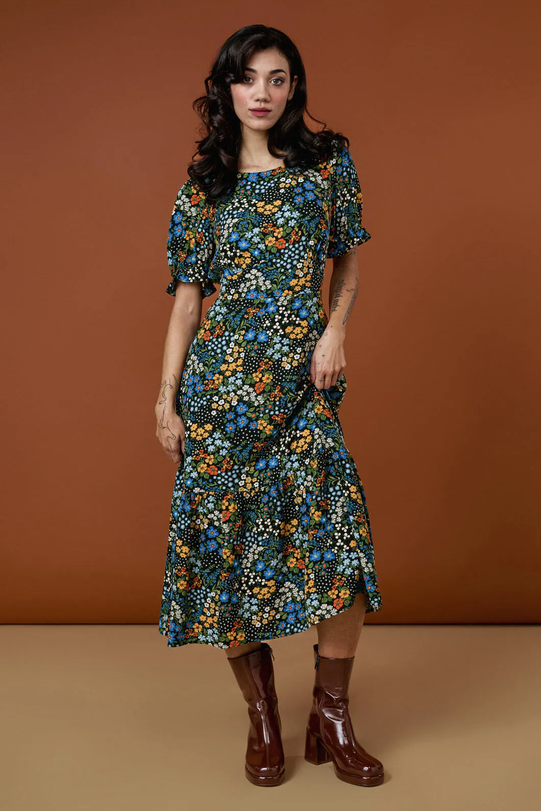 Ada 90's Floral Midi Dress sold by Modcloth product image thumbnail 3