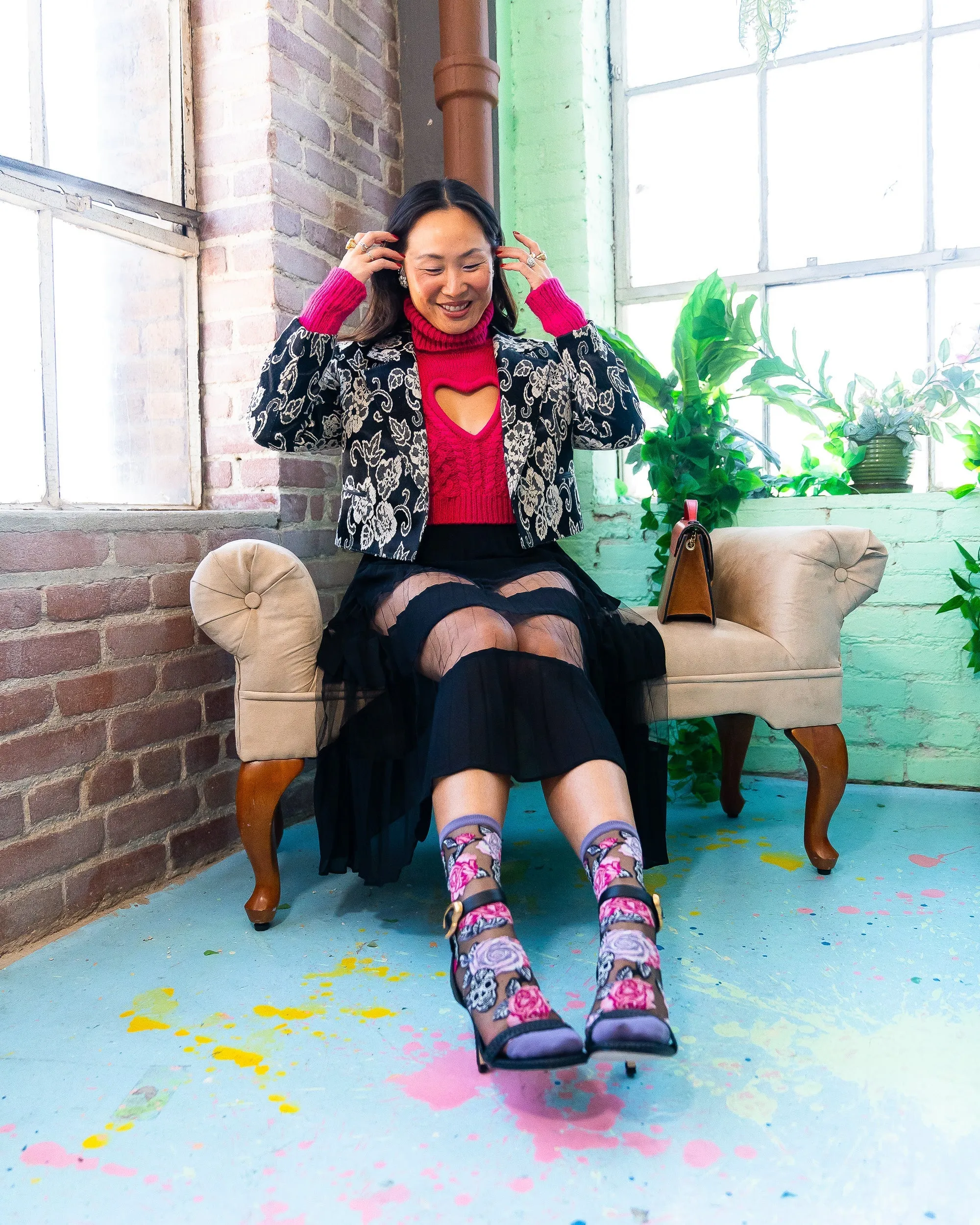 Skulls & Roses Black Sheer Crew Sock sold by Modcloth product image thumbnail 5