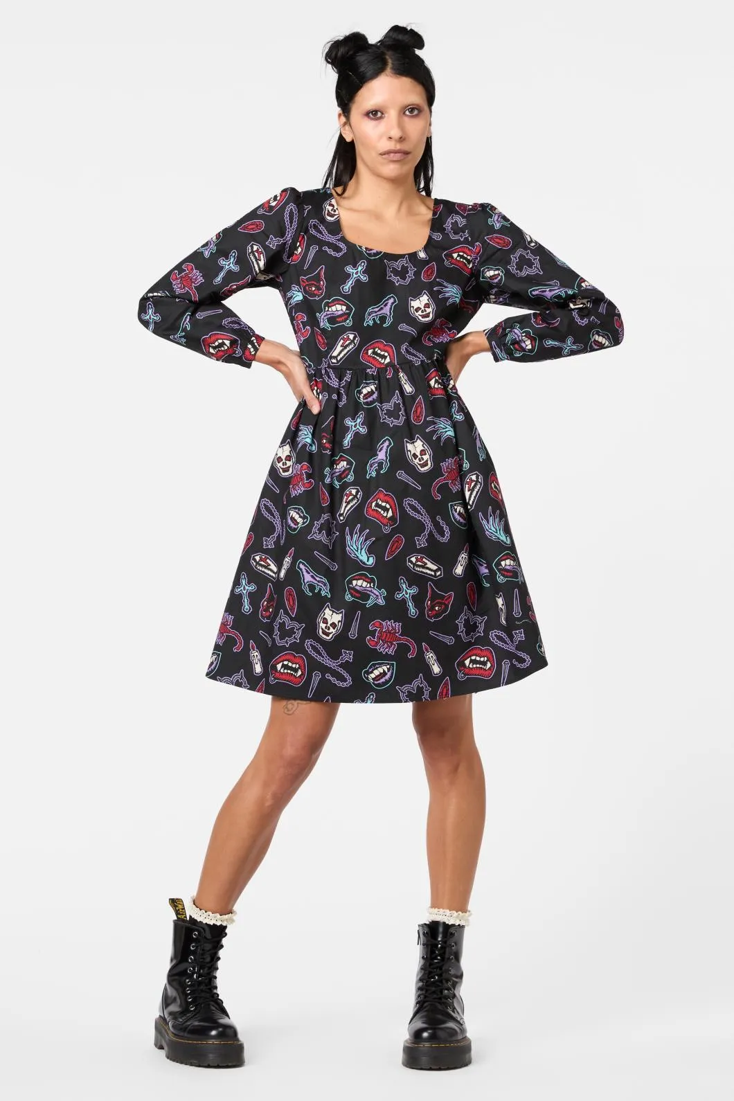 Sucked In Gothic Dress sold by Modcloth product image thumbnail 4