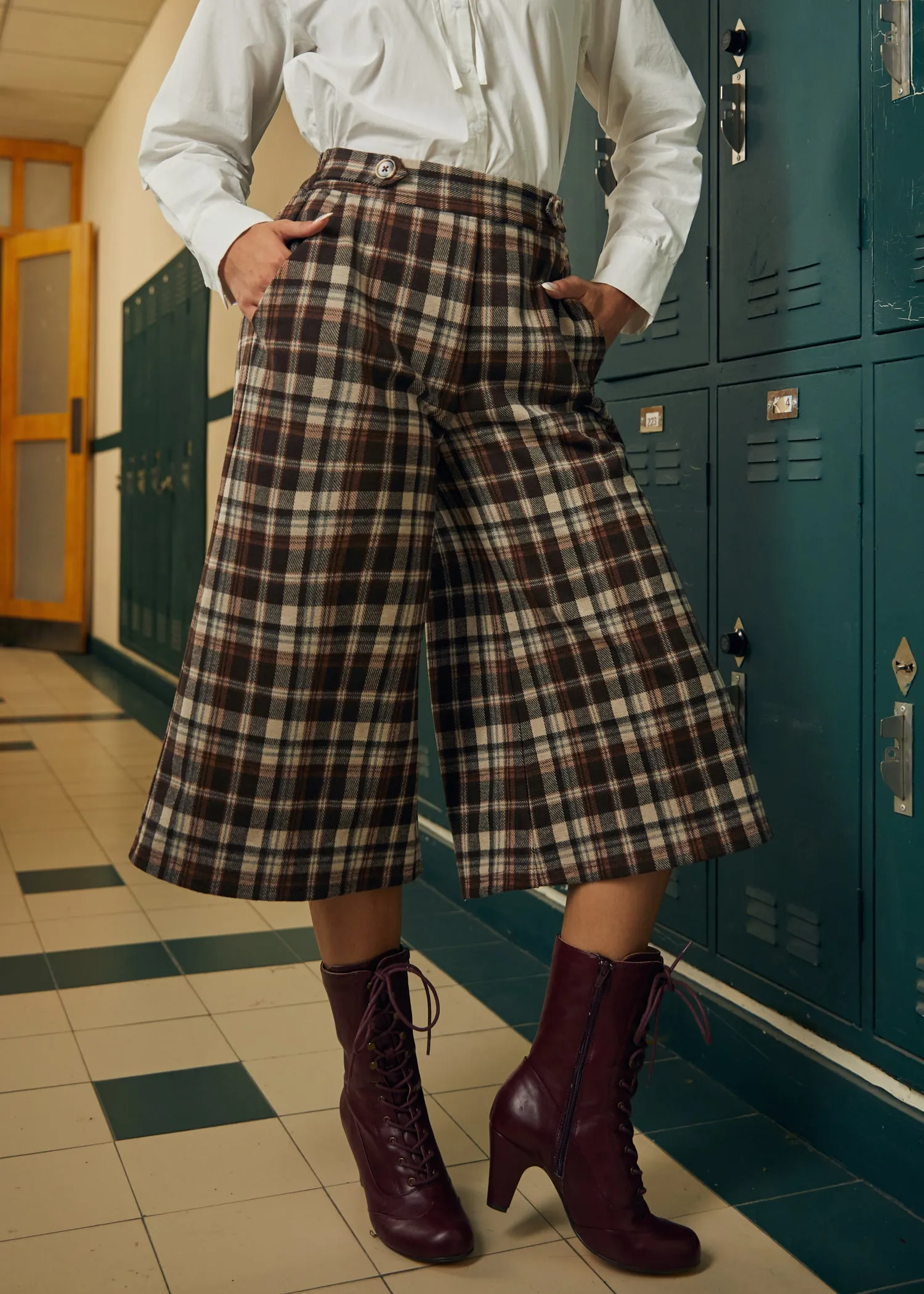 The Plaiditude Gaucho Pants sold by Modcloth product image thumbnail 4