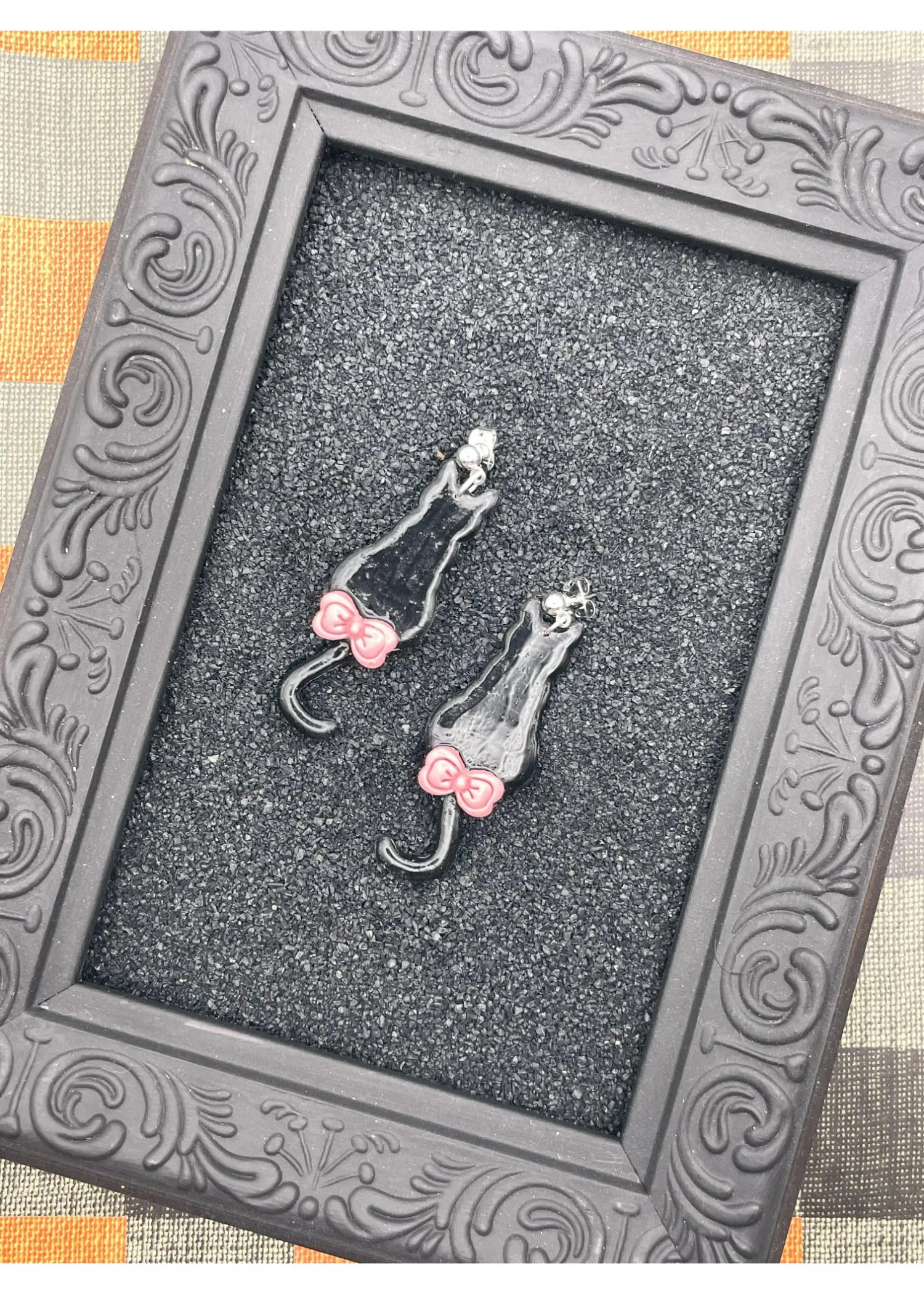 Salem Pretty Kitty Cat Earrings sold by Modcloth product image thumbnail 4