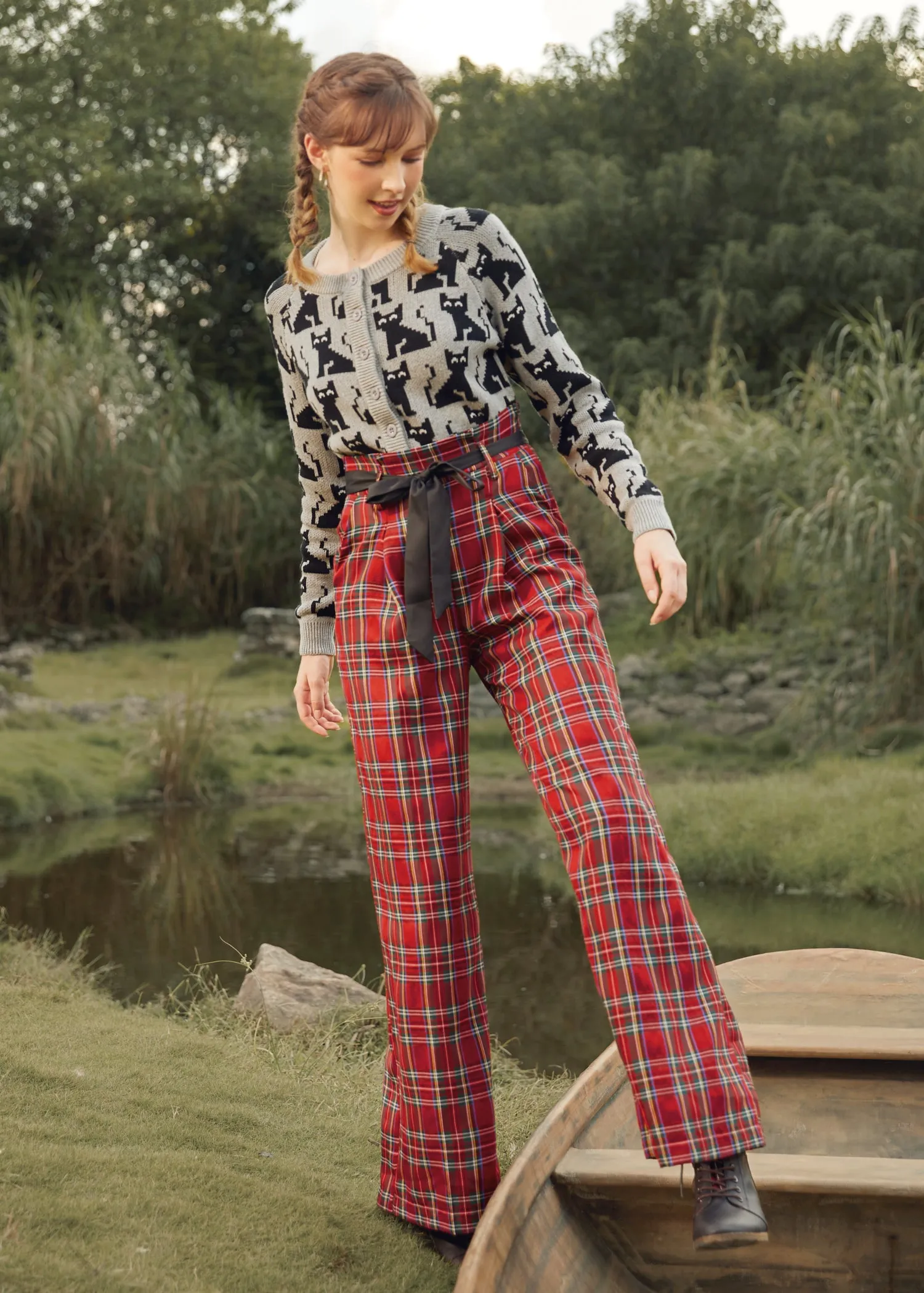 Notes of Nostalgia Crewneck Cardigan sold by Modcloth product image thumbnail 4