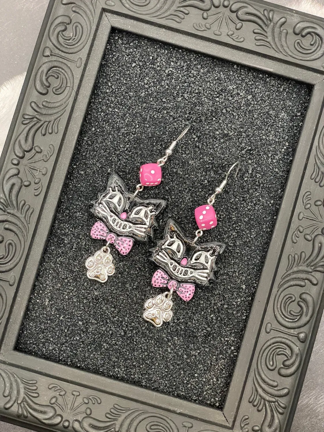 Retro Black Cat with Sparkle Paw Earrings sold by Modcloth product image thumbnail 4