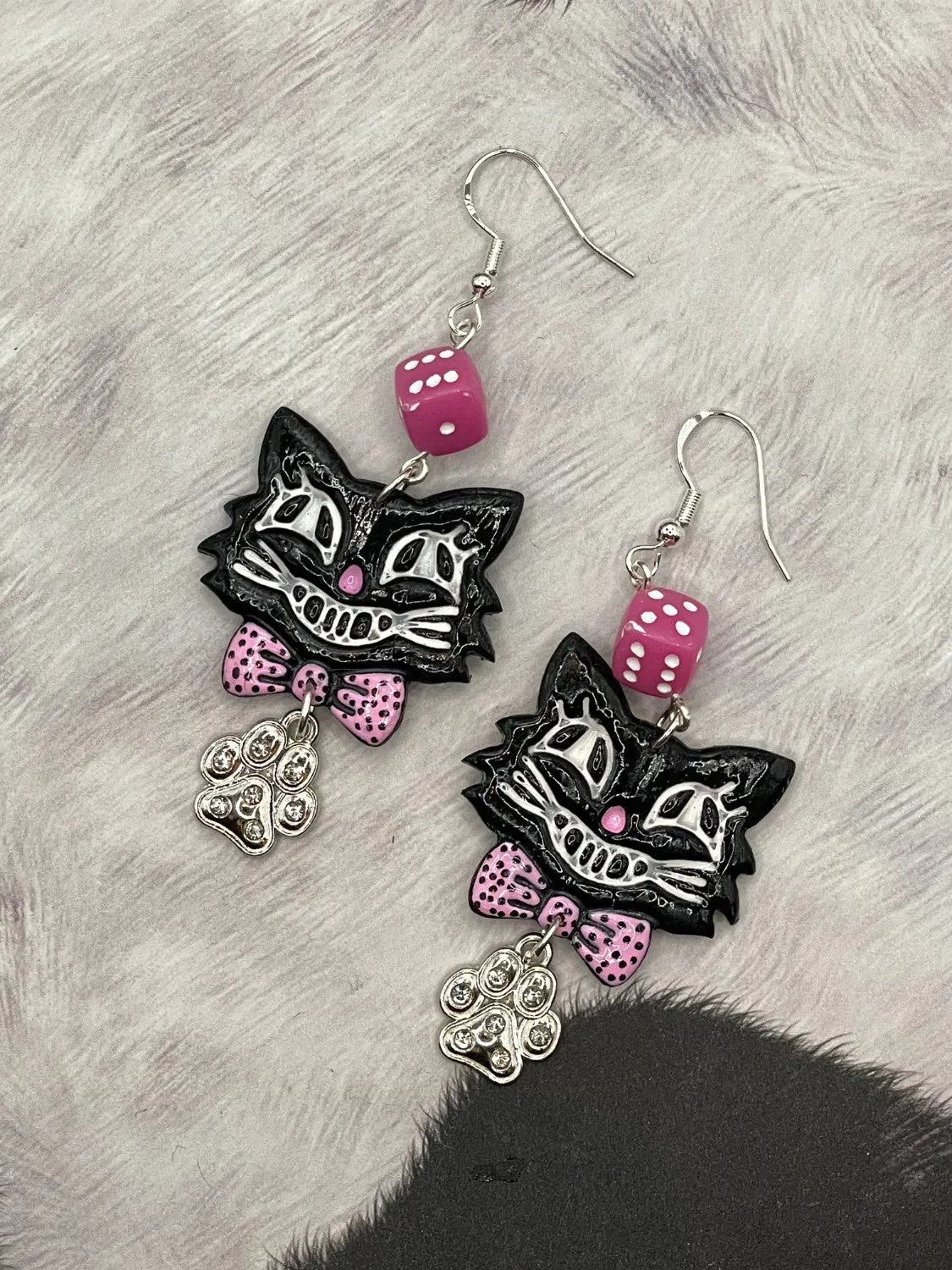 Retro Black Cat with Sparkle Paw Earrings sold by Modcloth product image thumbnail 2