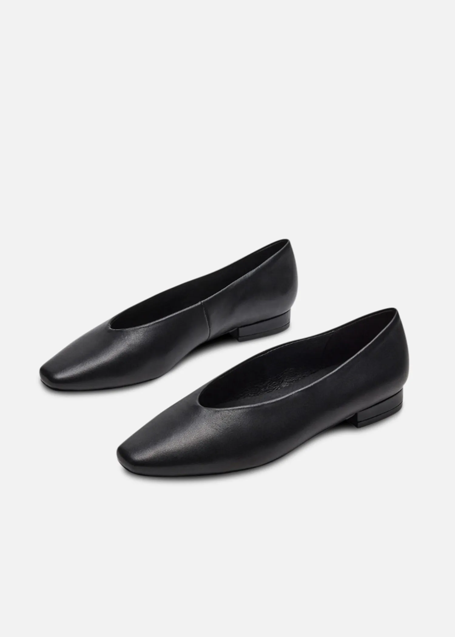 Slick Ballet Flats Black Leather sold by Modcloth product image thumbnail 3