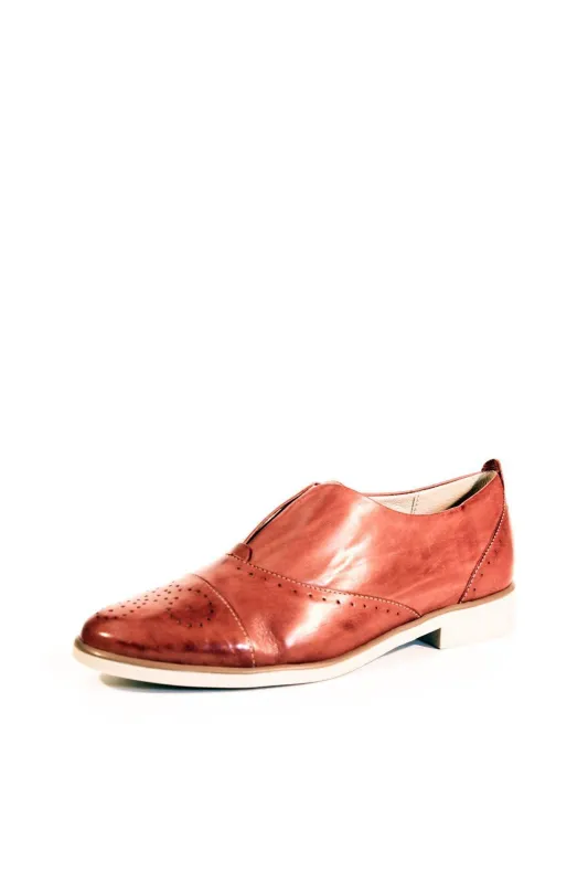 Westy Oxford Loafers Tan Leather sold by Modcloth
