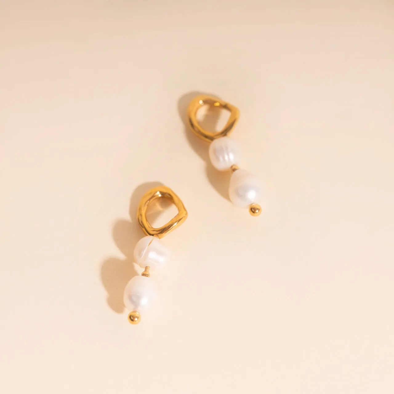 Ripple Pearl Huggie Hoop Charms sold by Modcloth product image thumbnail 2