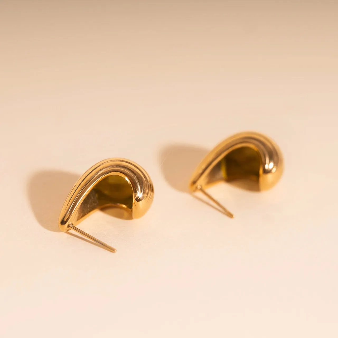 Chunky Tear Drop Stud Earrings sold by Modcloth product image thumbnail 5