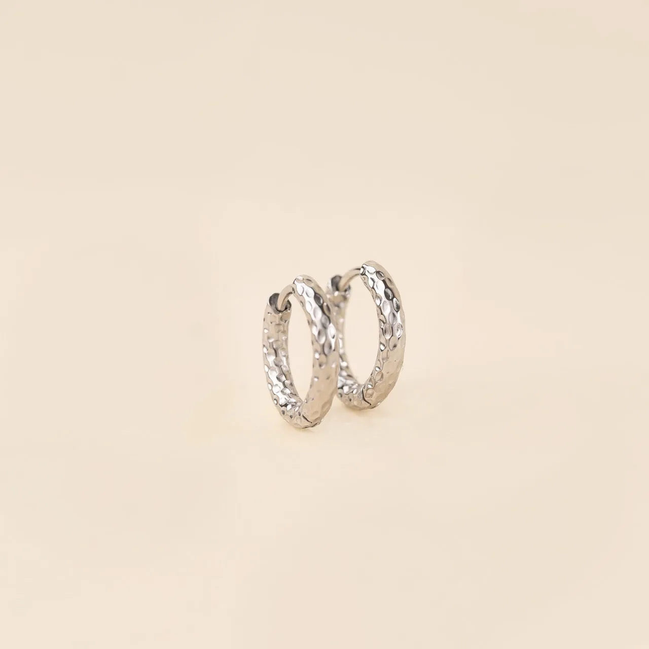 Hammered Rounded Huggie Hoop Earrings sold by Modcloth product image thumbnail 3