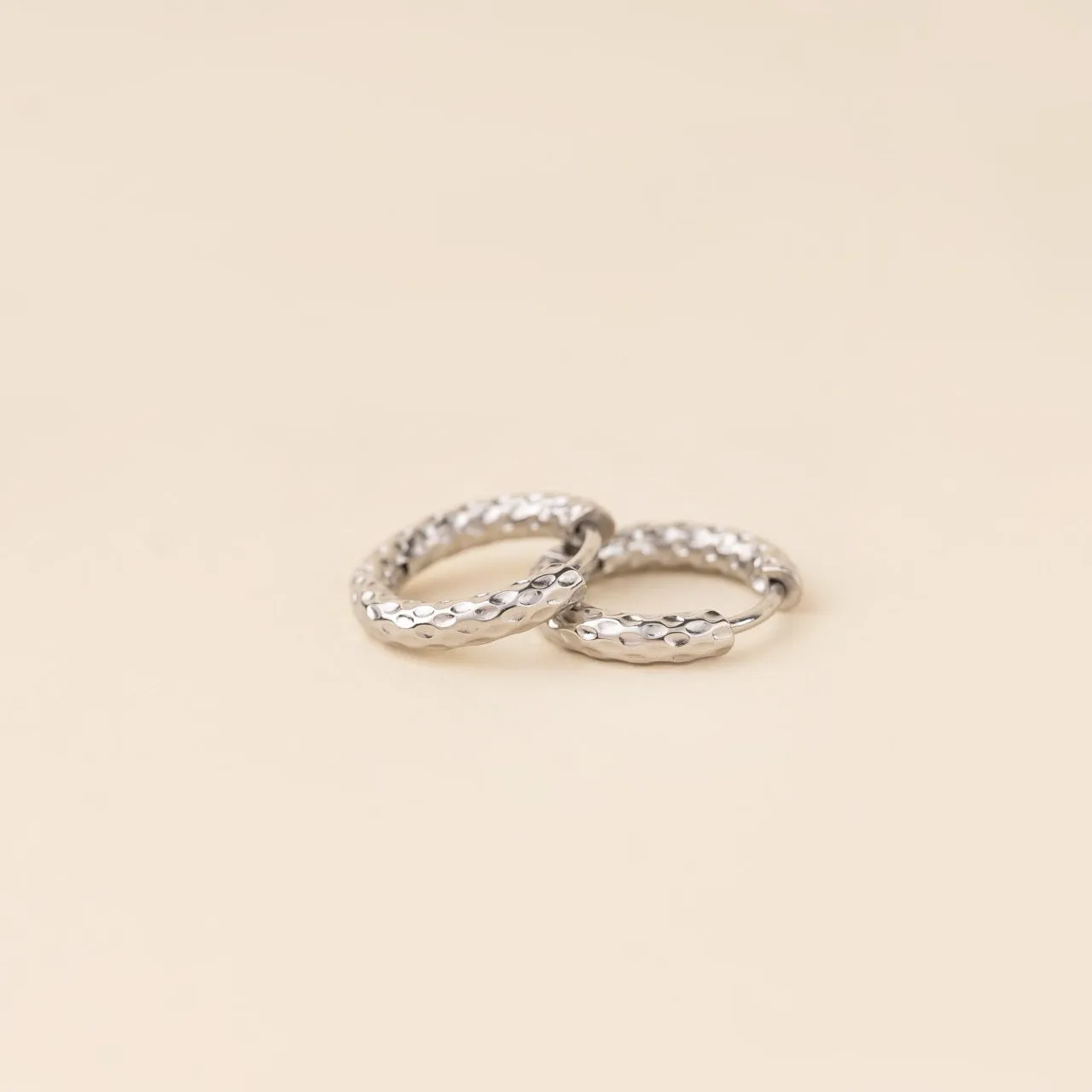 Hammered Rounded Huggie Hoop Earrings sold by Modcloth product image thumbnail 5