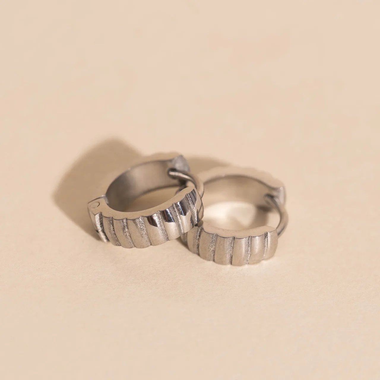 Scalloped Chunky Huggie Hoop Earrings sold by Modcloth product image thumbnail 5