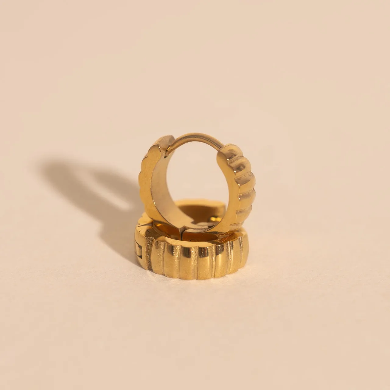 Scalloped Chunky Huggie Hoop Earrings sold by Modcloth product image thumbnail 3