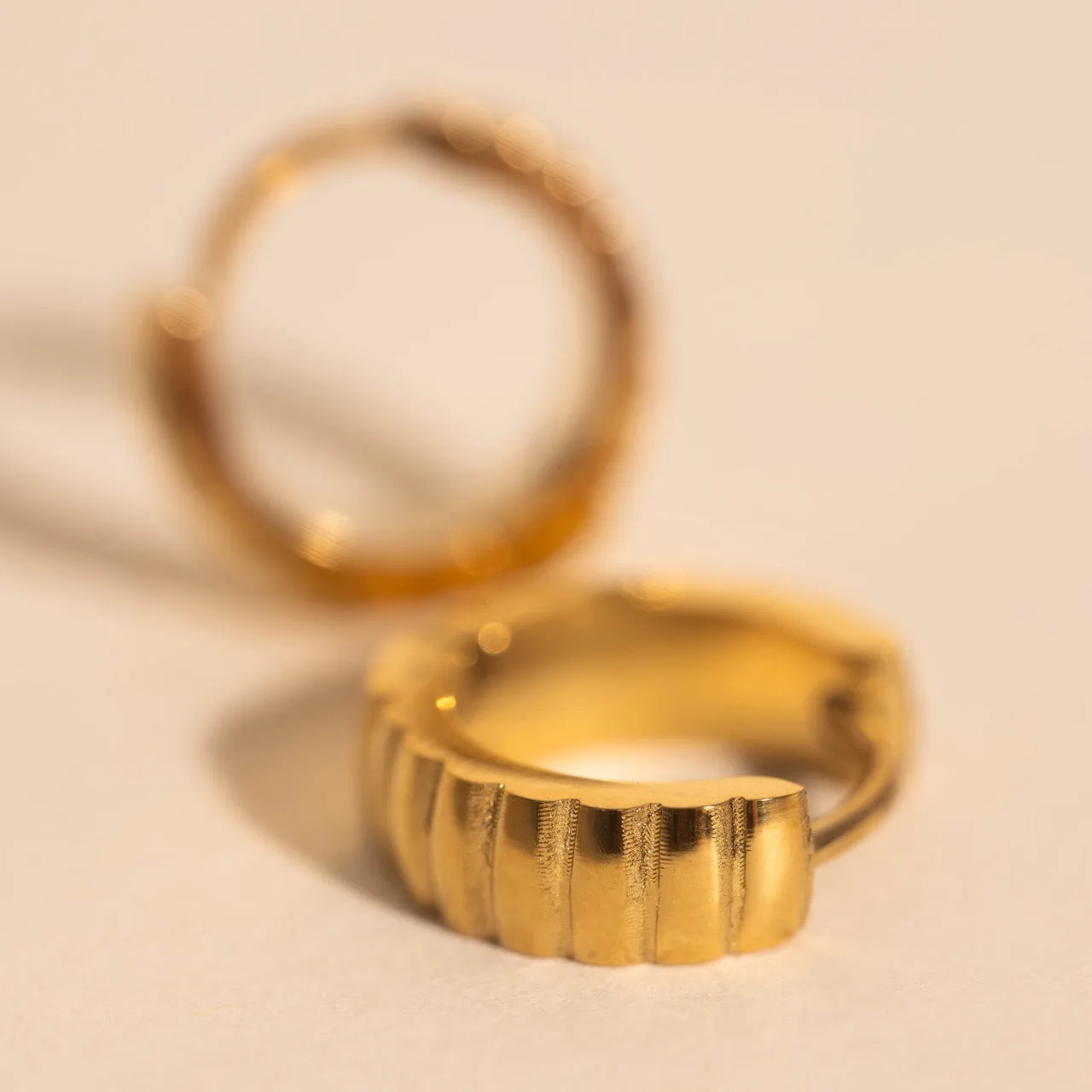 Scalloped Chunky Huggie Hoop Earrings sold by Modcloth product image thumbnail 4