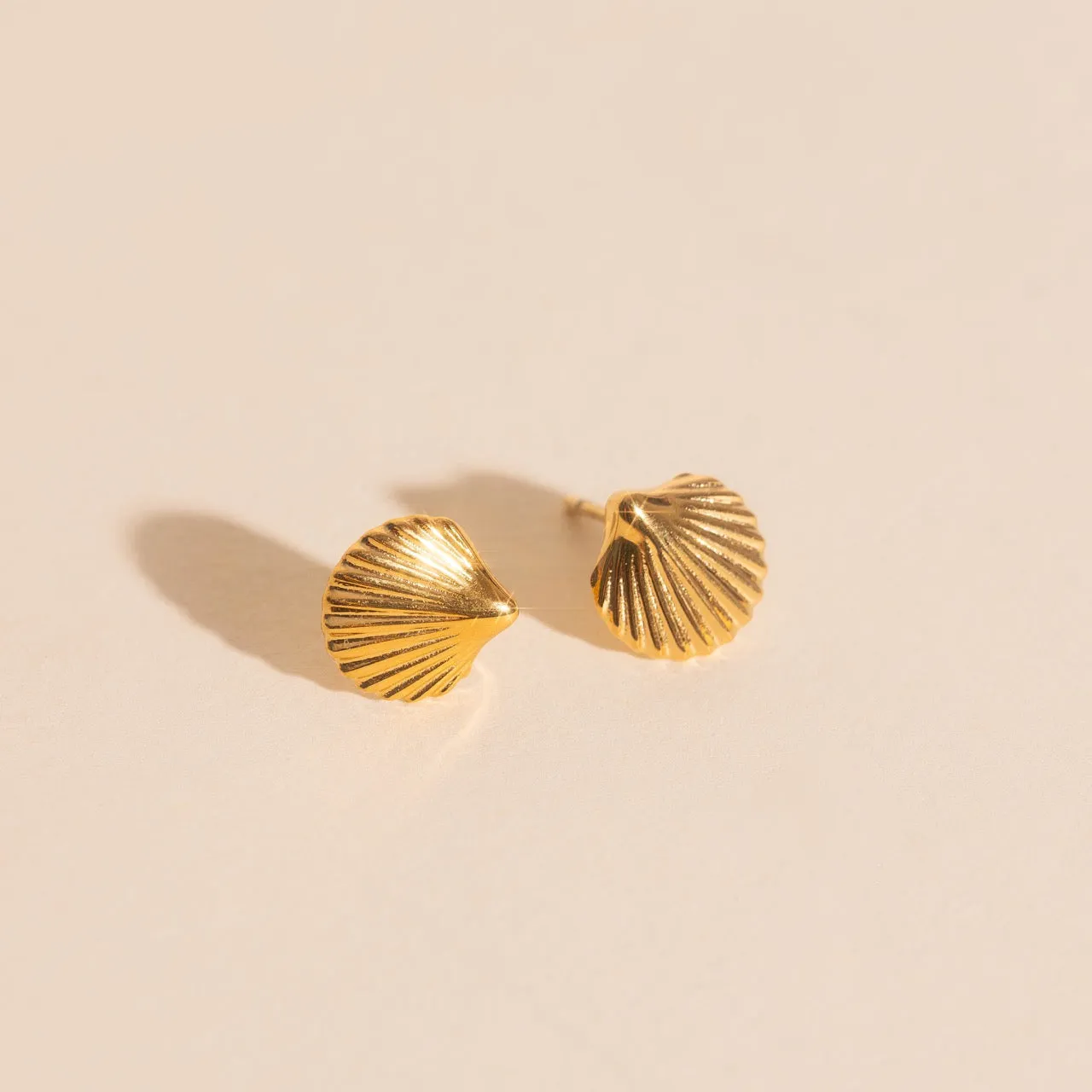Mini Seashell Stud Earrings sold by Modcloth product image thumbnail 4