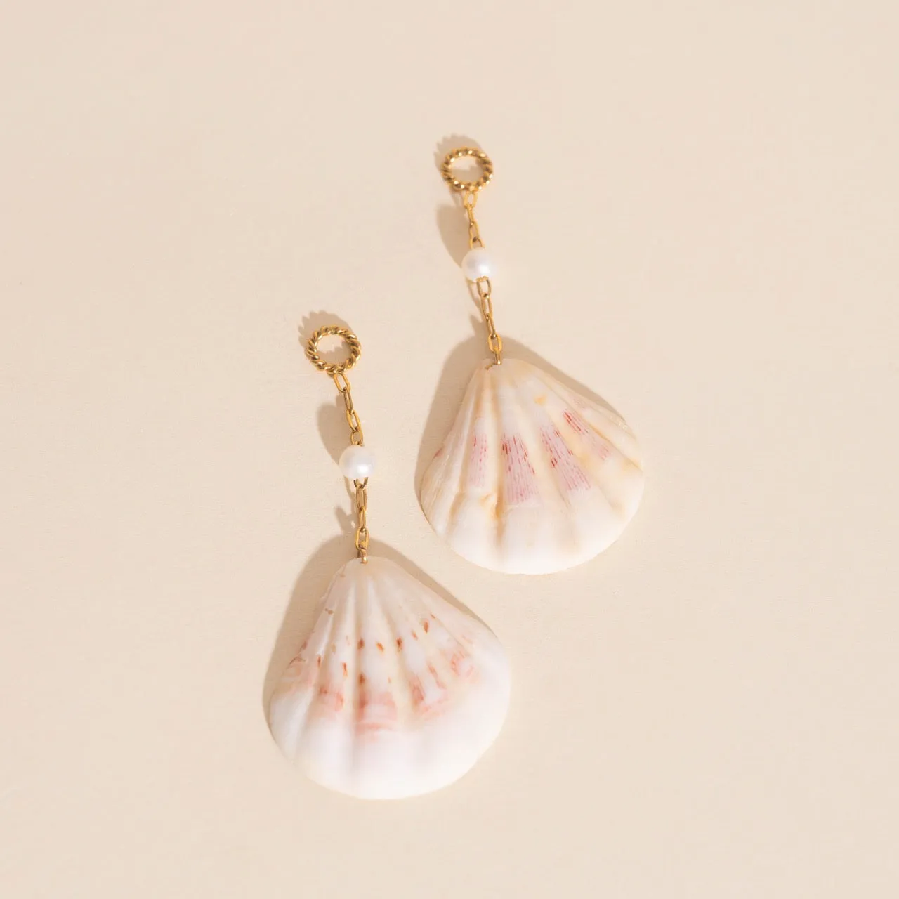 Jumbo Seashell Dangle Huggie Hoop Charms sold by Modcloth product image thumbnail 2