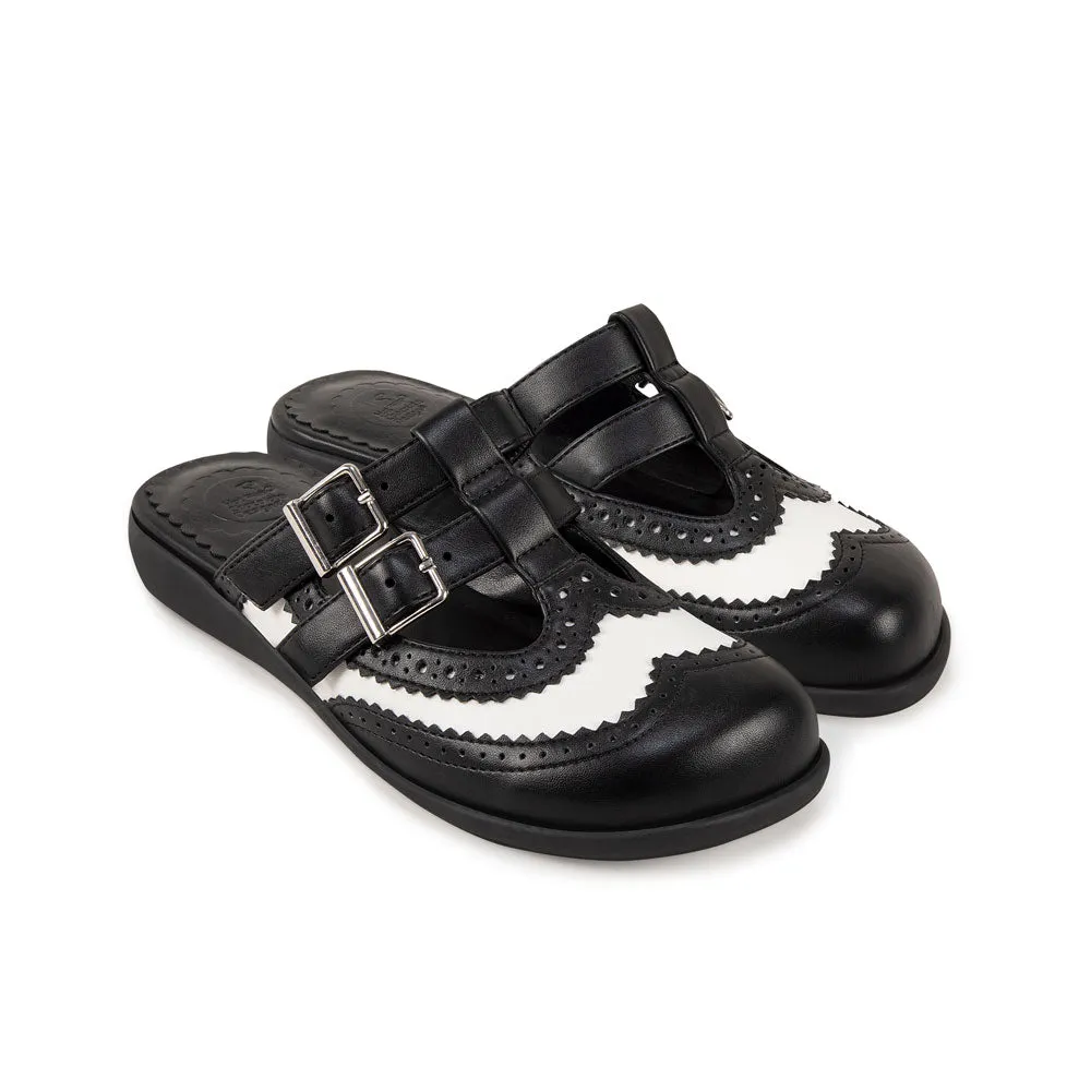 Chocolaticas® Havana Women's Clog sold by Modcloth product image thumbnail 2