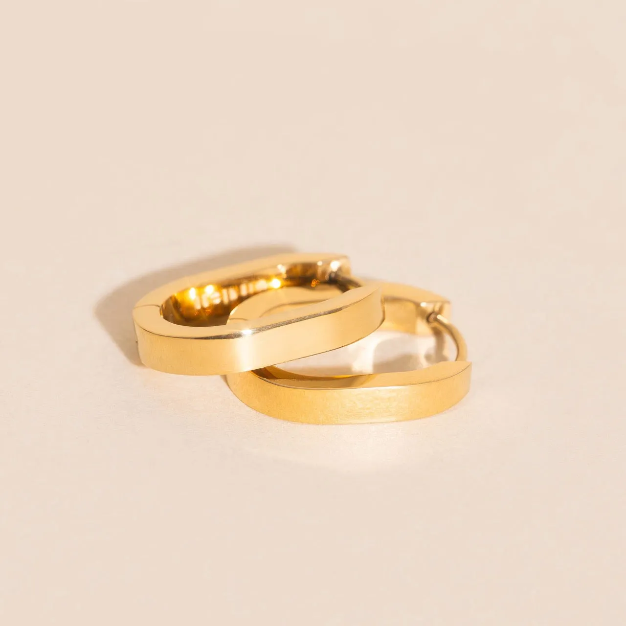 Titanium Smooth Oblong Huggie Hoop Earrings sold by Modcloth product image thumbnail 3