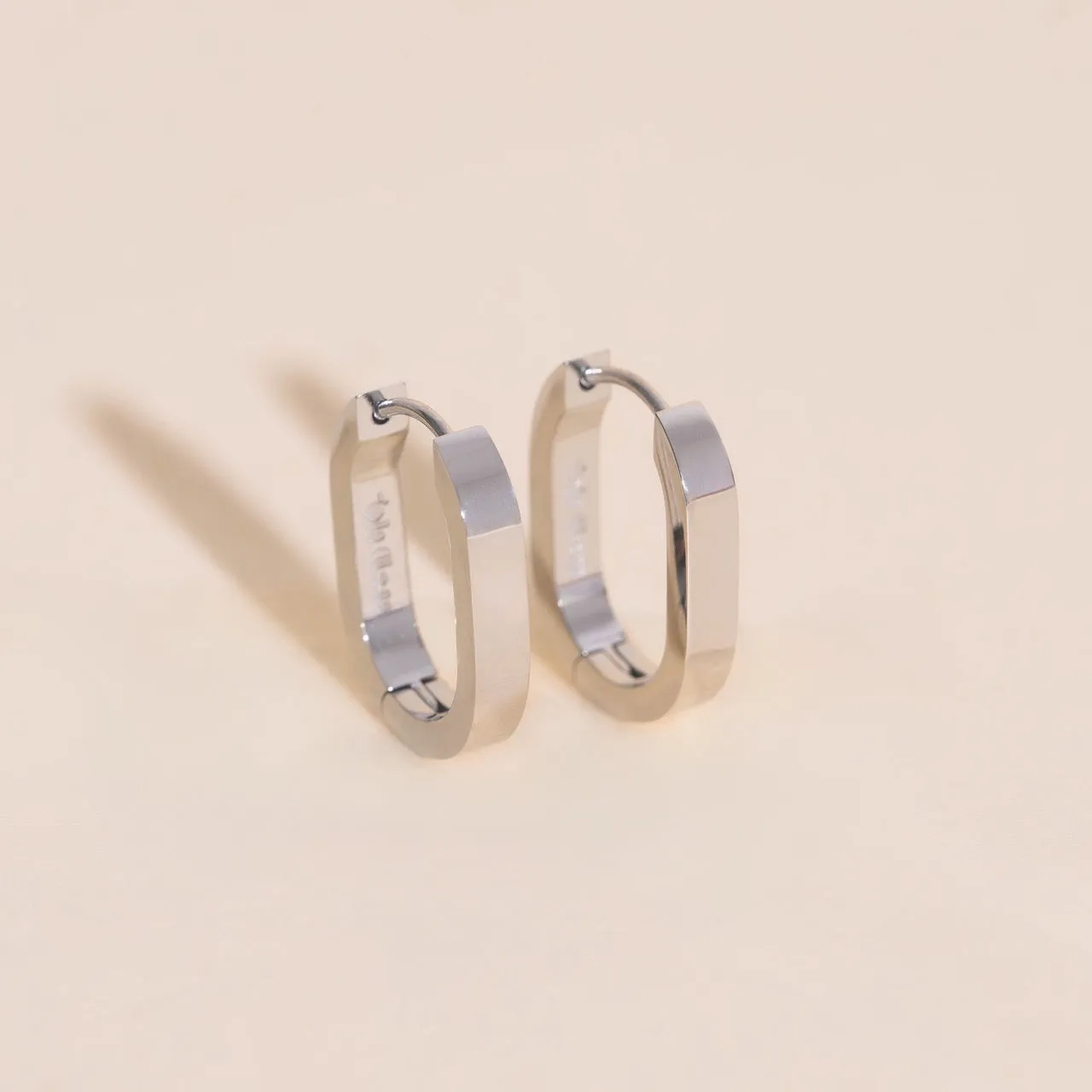 Titanium Smooth Oblong Huggie Hoop Earrings sold by Modcloth product image thumbnail 4