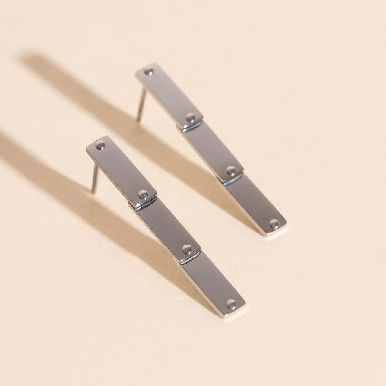 Flat Hammered Bar Stud Earrings sold by Modcloth product image thumbnail 4