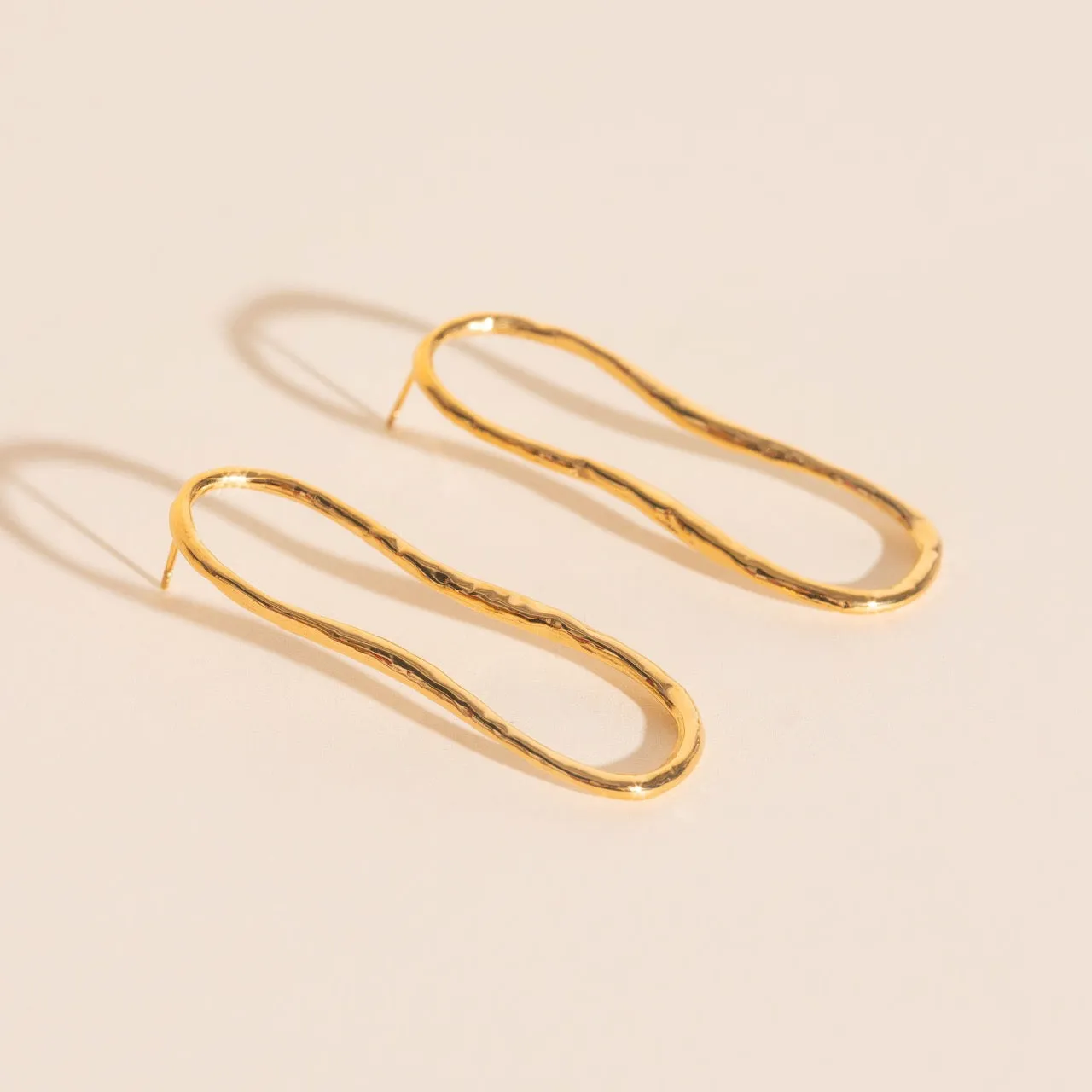 Hammered Oval Stud Earrings sold by Modcloth product image thumbnail 3